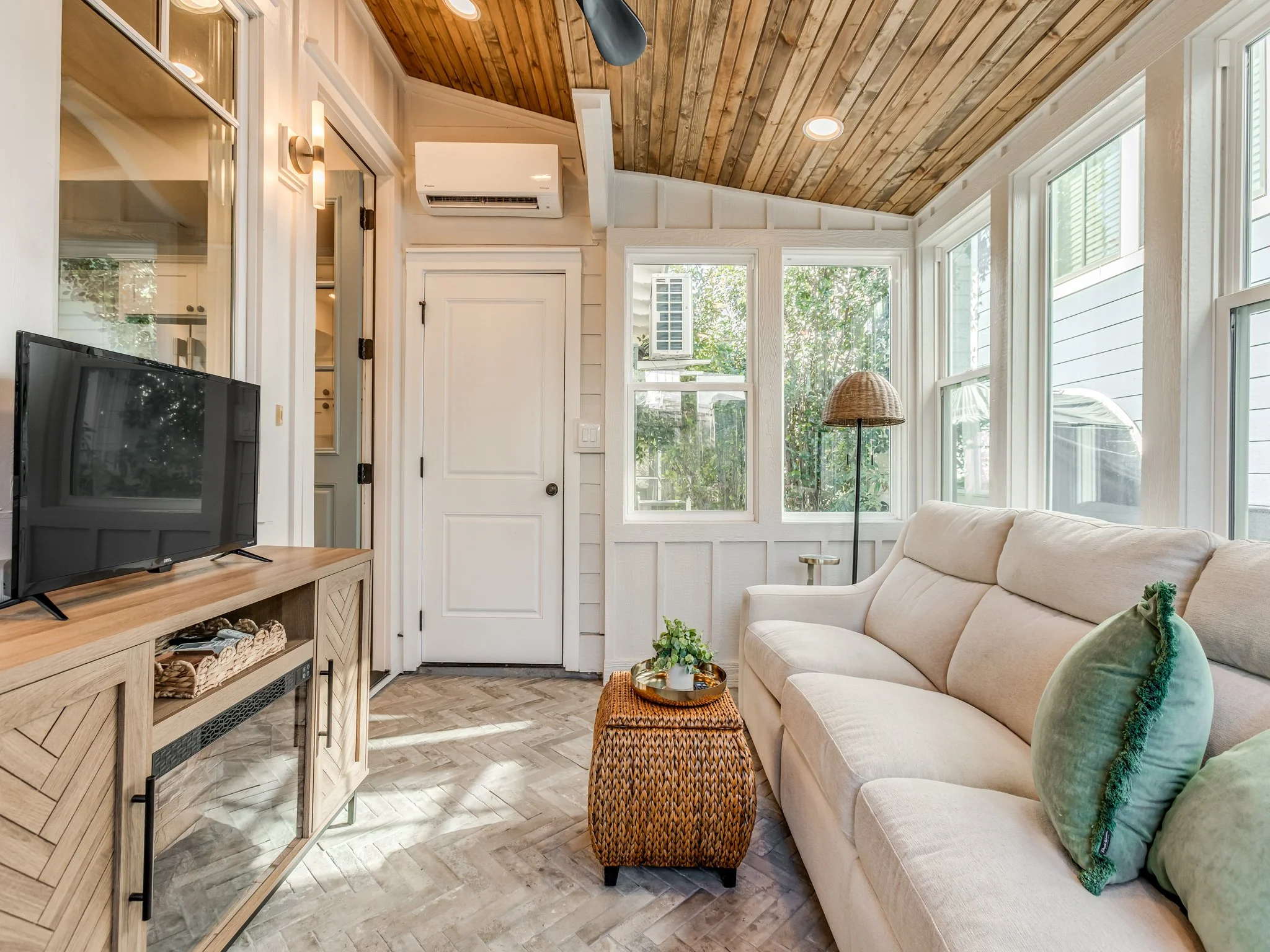 29 Boardwalk Unit C-20.JPG