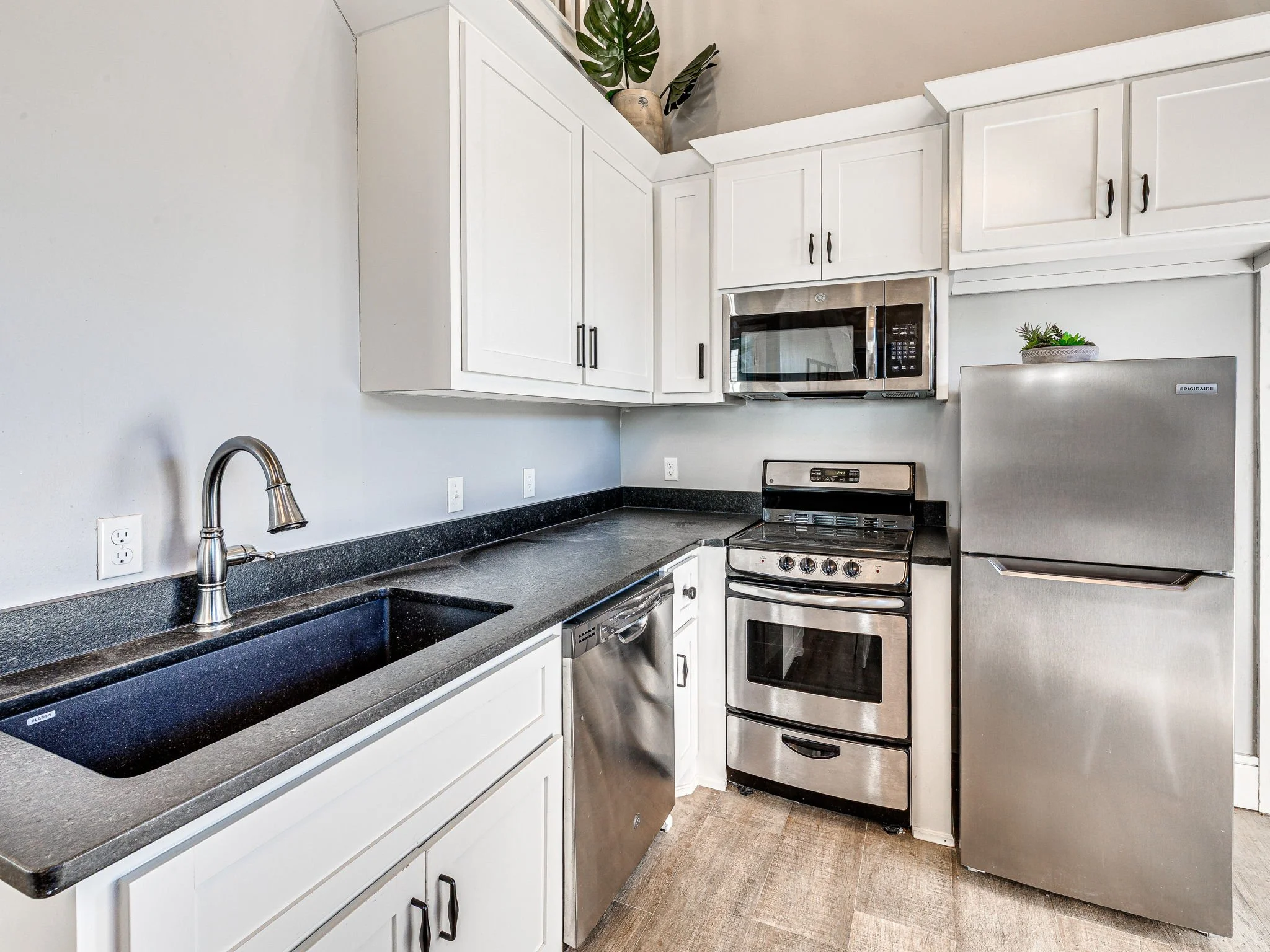 25-web-or-mls-91 Ridgeline-25.jpg