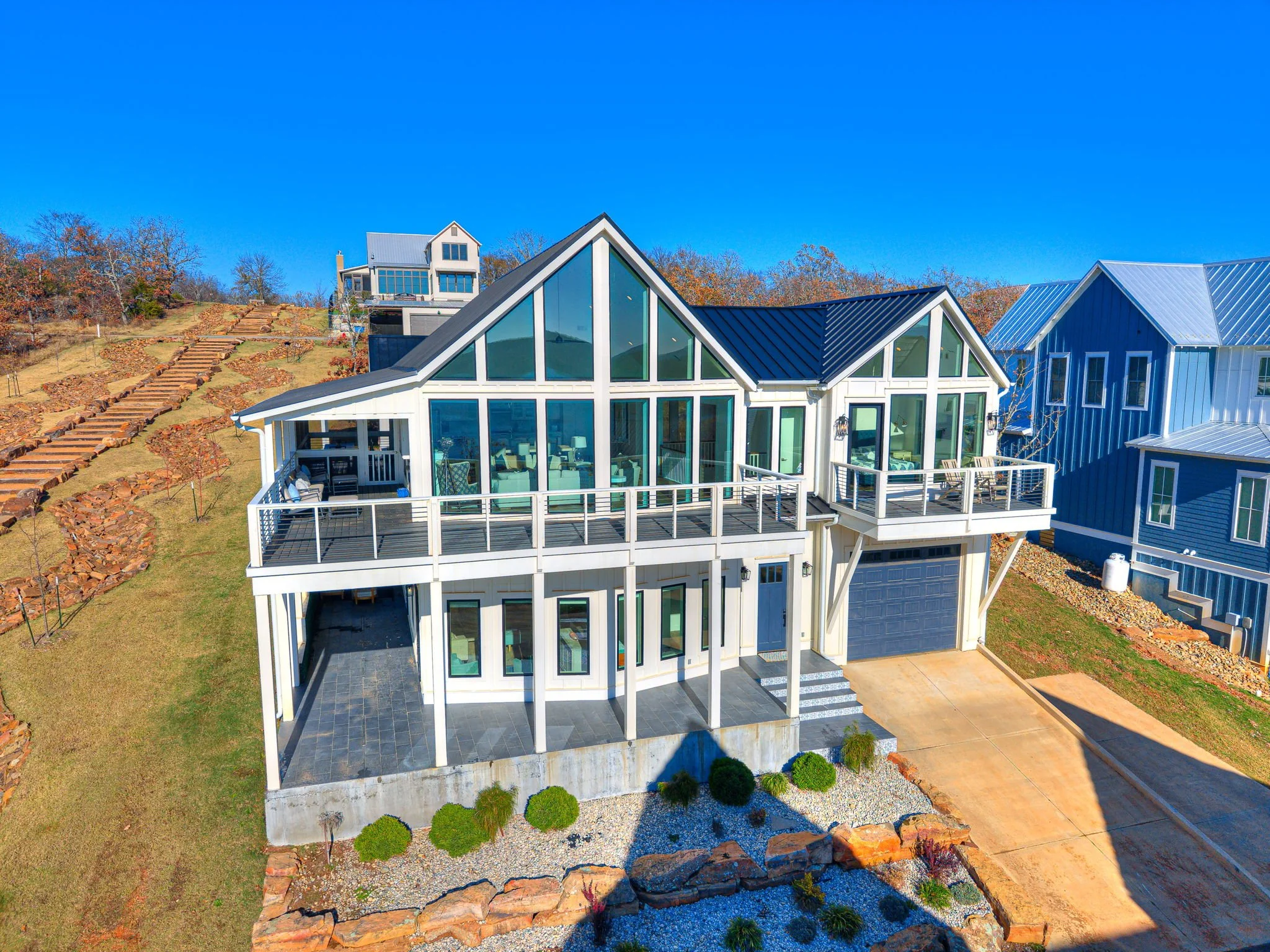 5-web-or-mls-121 Lower Green Way-5.jpg