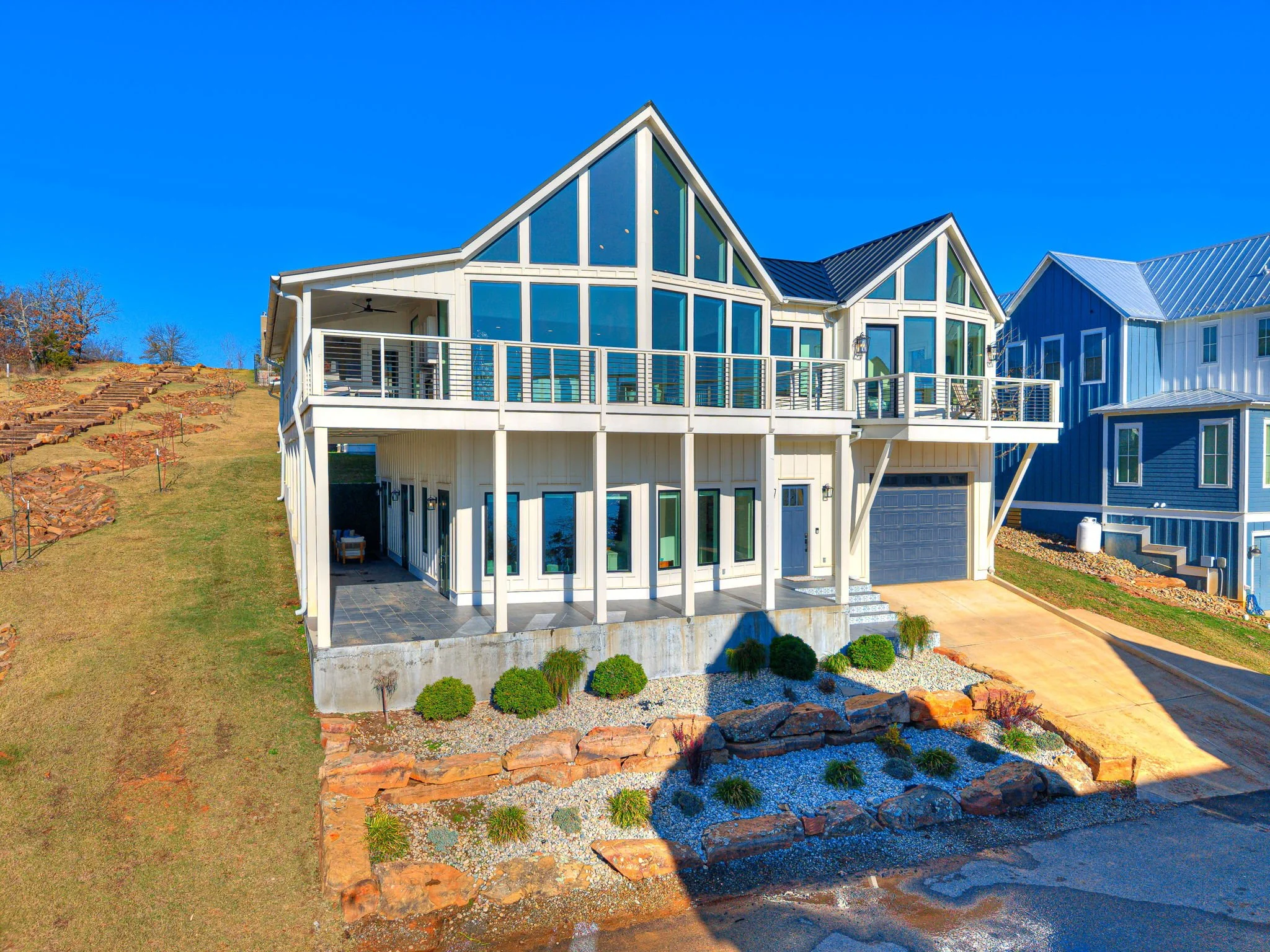 6-web-or-mls-121 Lower Green Way-6.jpg