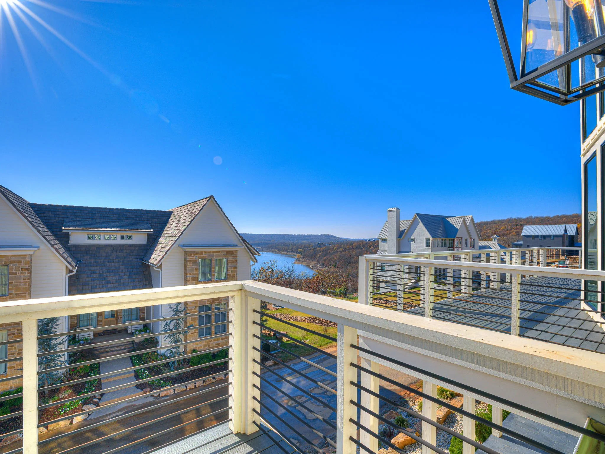 27-web-or-mls-121 Lower Green Way-27.jpg