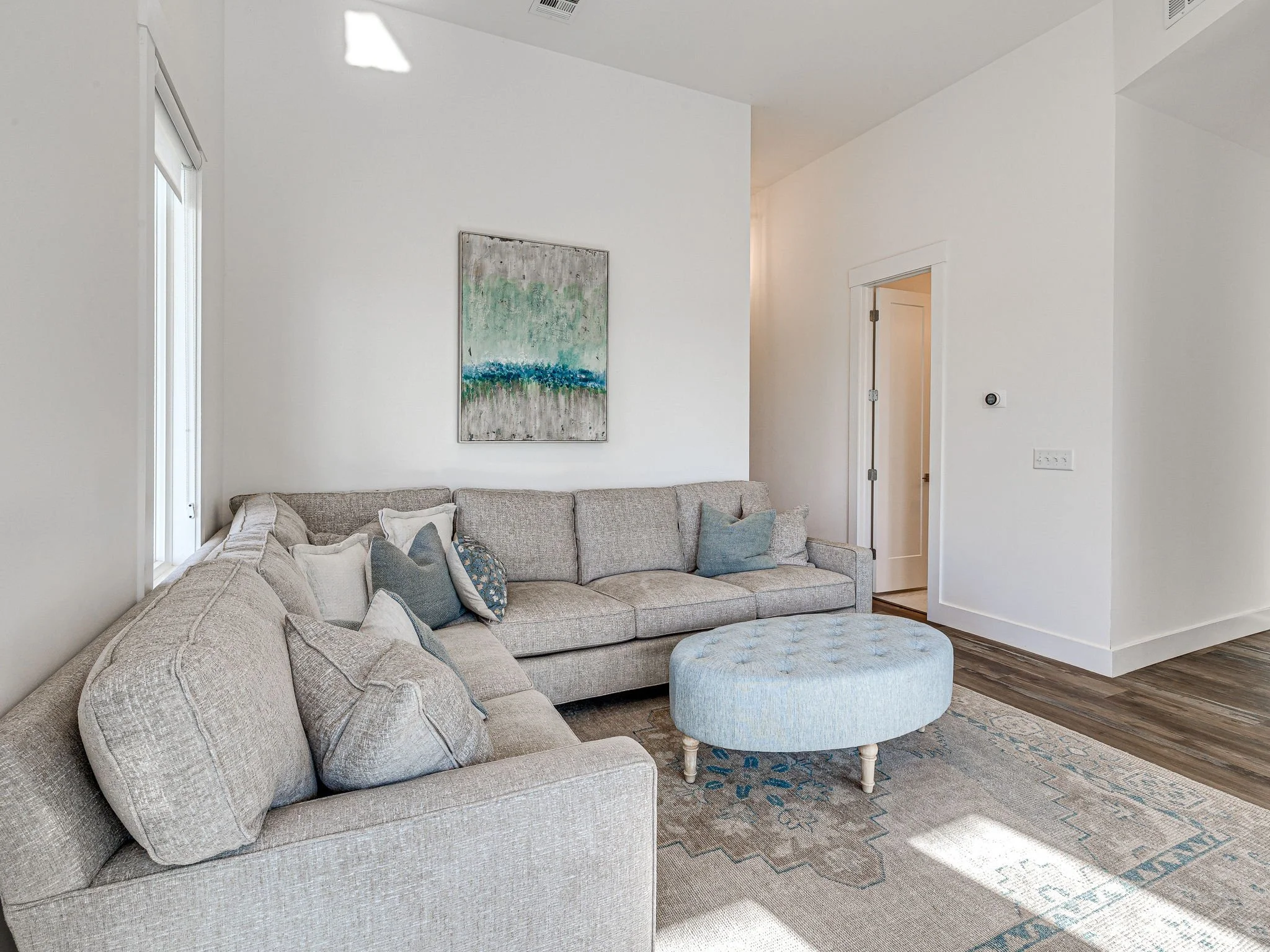 45-web-or-mls-121 Lower Green Way-45.jpg