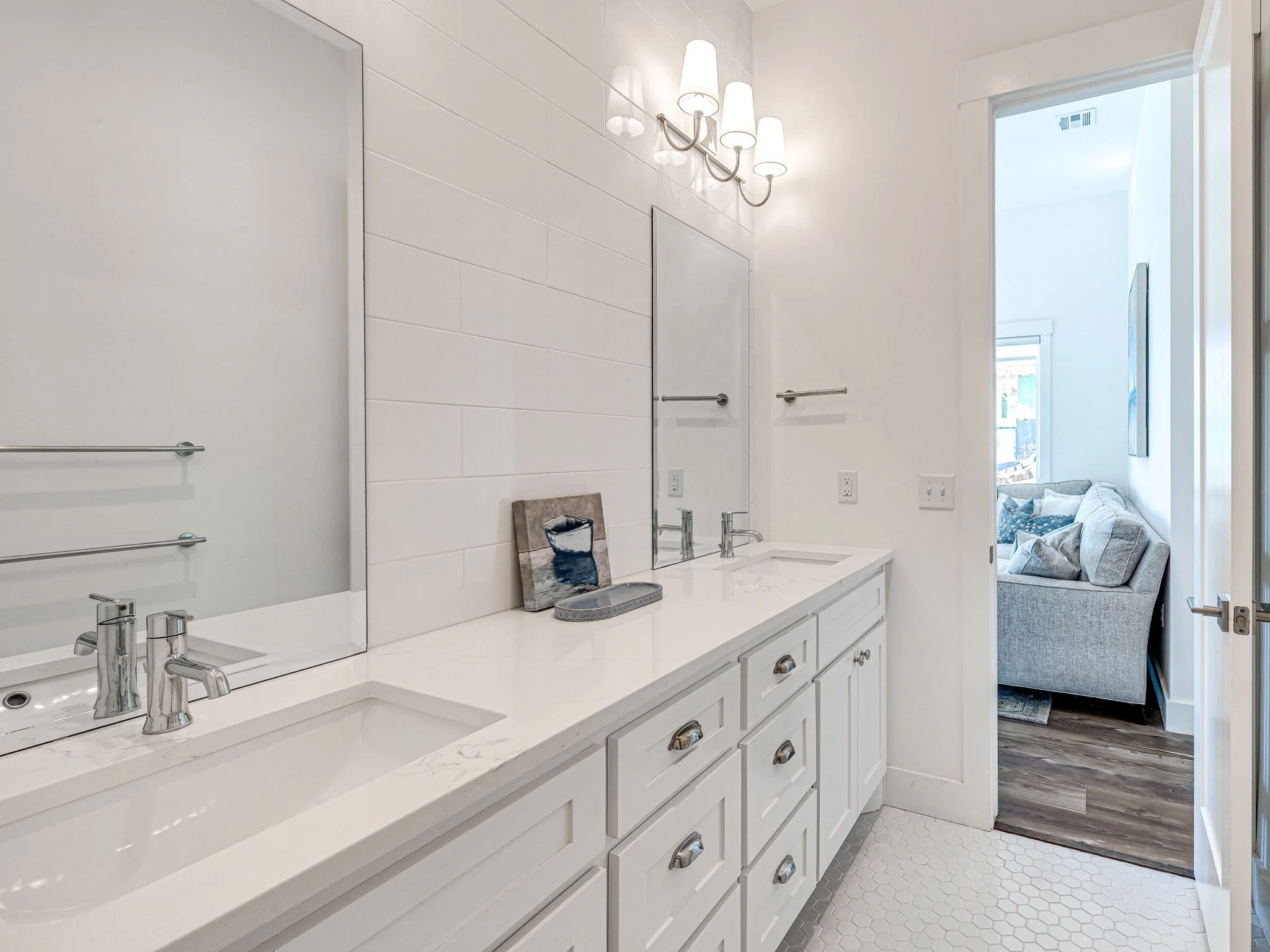 49-web-or-mls-121 Lower Green Way-49.jpg