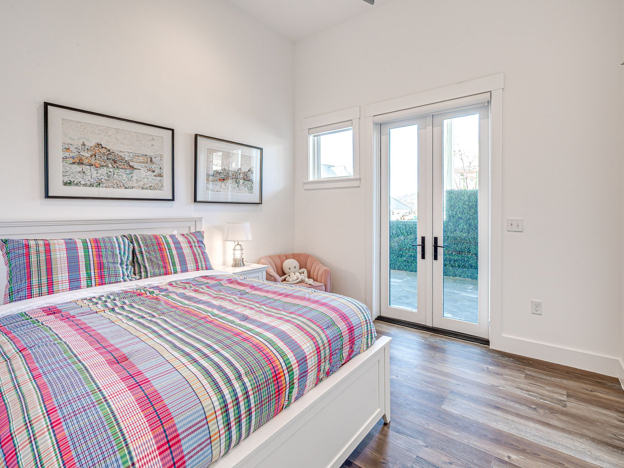 52-web-or-mls-121 Lower Green Way-52.jpg