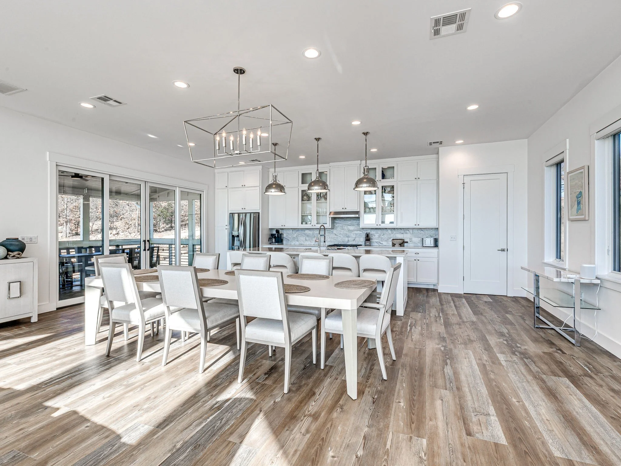 75-web-or-mls-121 Lower Green Way-75.jpg