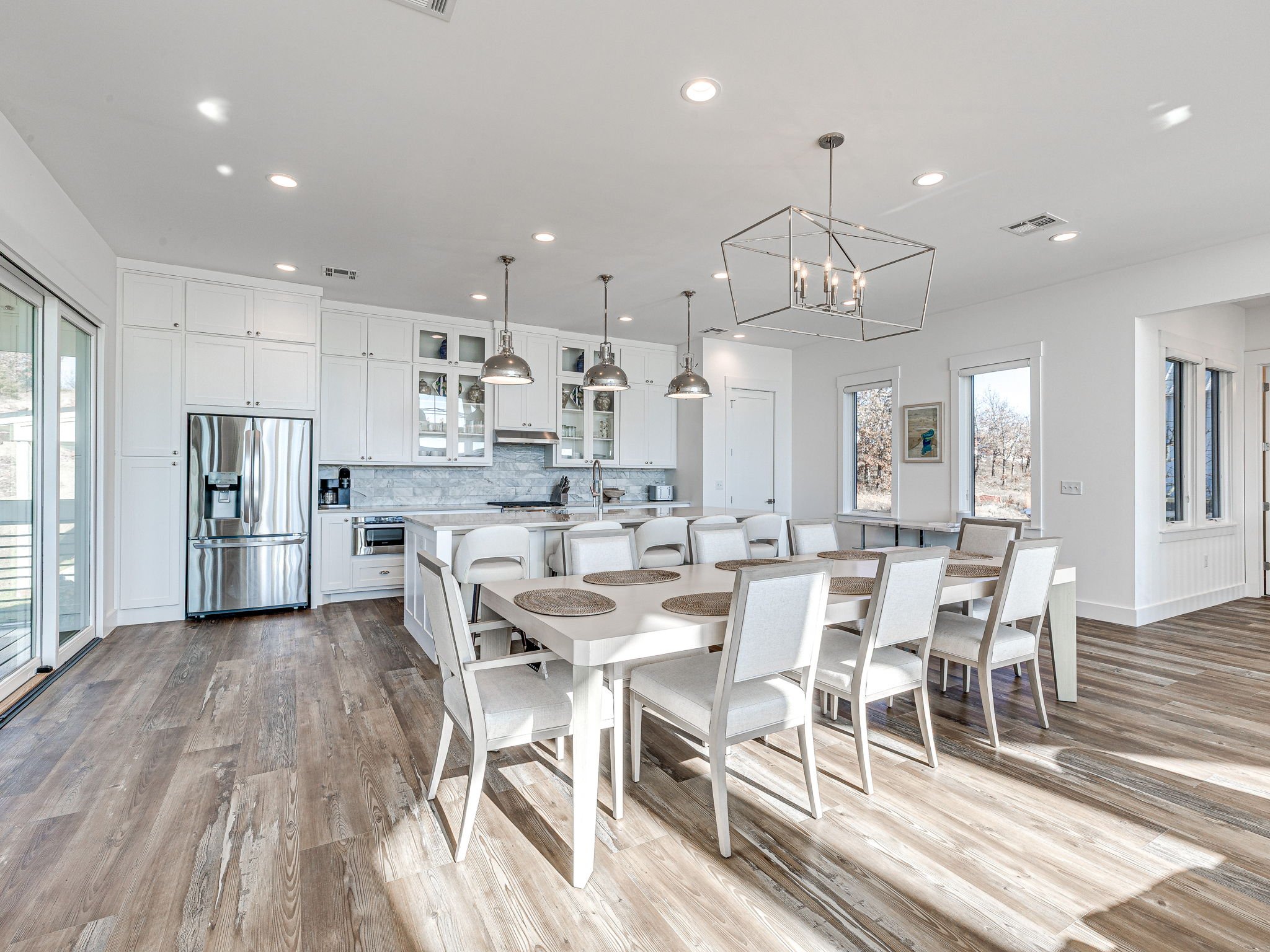 76-web-or-mls-121 Lower Green Way-76.jpg