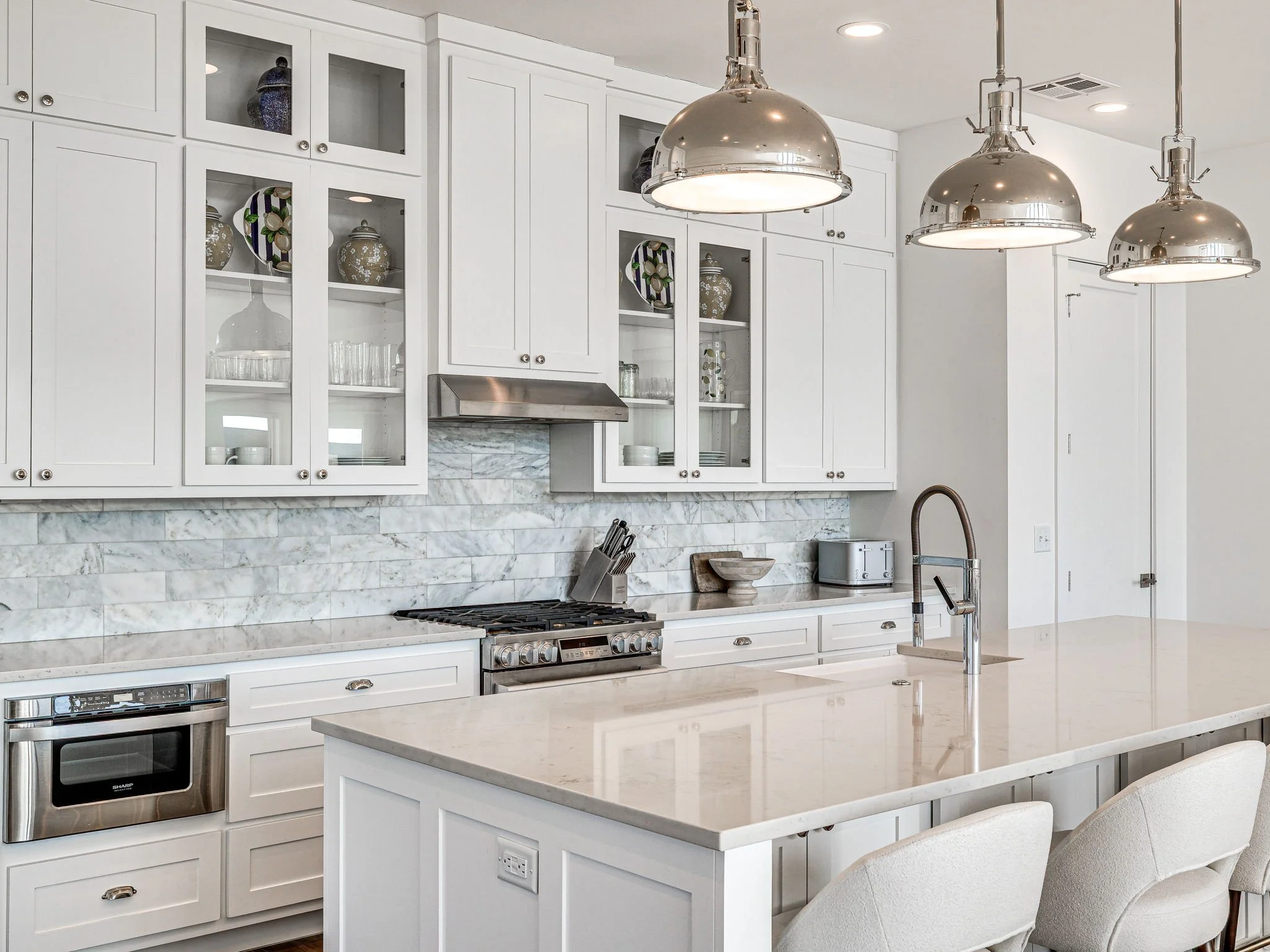 79-web-or-mls-121 Lower Green Way-79.jpg