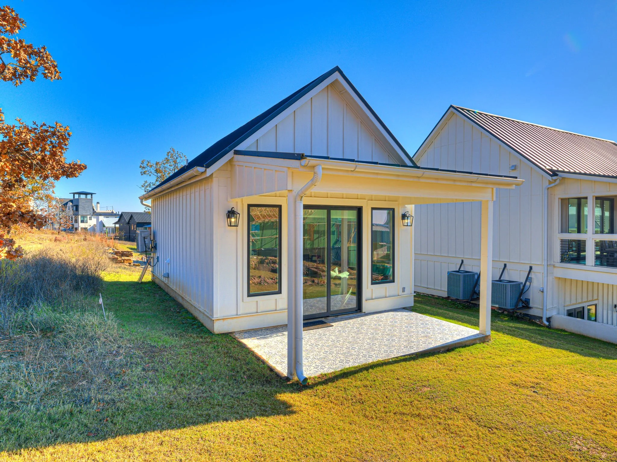 93-web-or-mls-121 Lower Green Way-93.jpg
