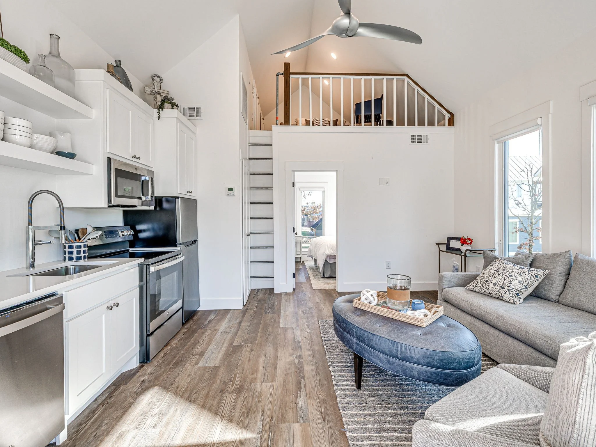 95-web-or-mls-121 Lower Green Way-95.jpg