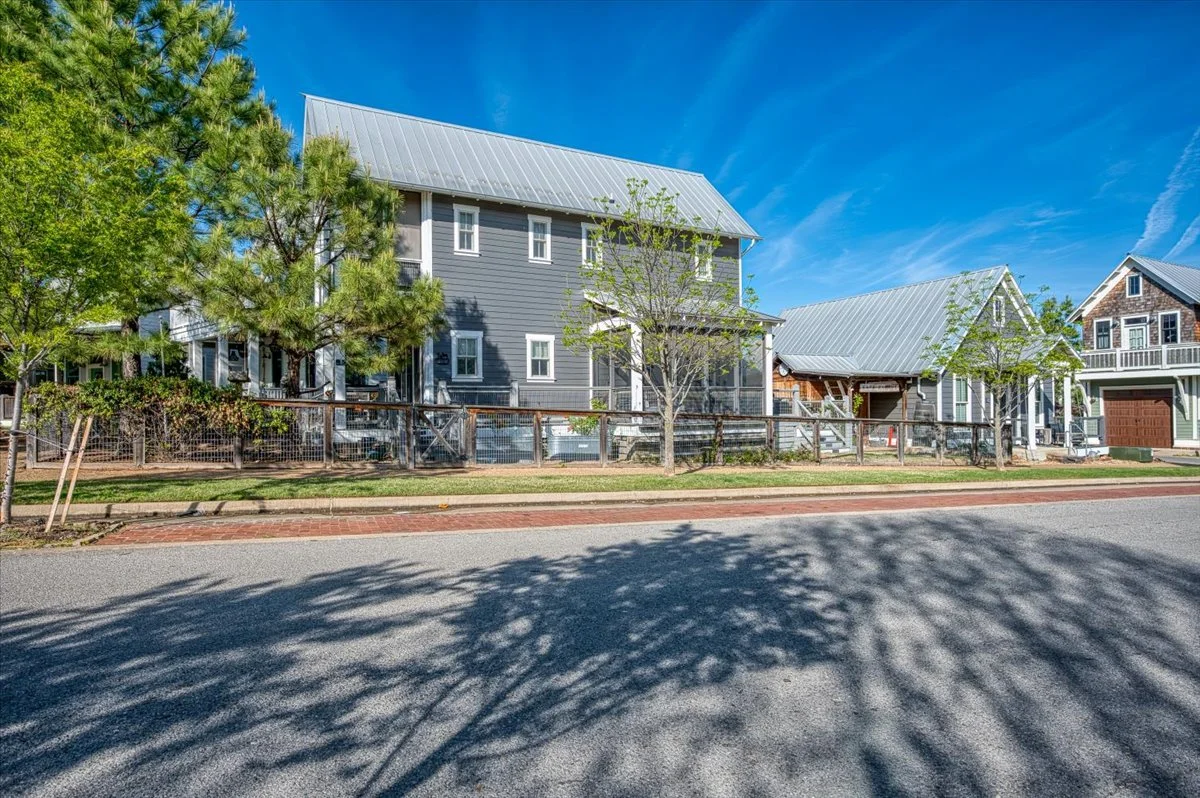 03-37 Firefly Lane-28.jpg