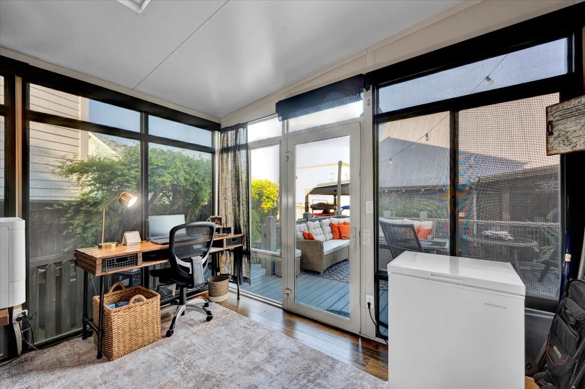 74-37 Firefly Lane-80.jpg