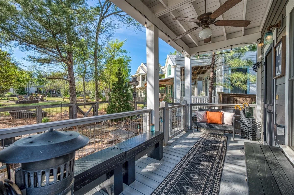 90-37 Firefly Lane-35.jpg