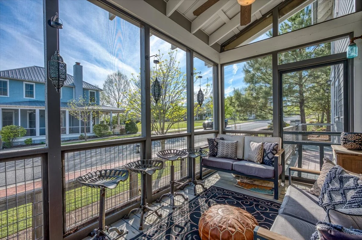 91-37 Firefly Lane-36.jpg