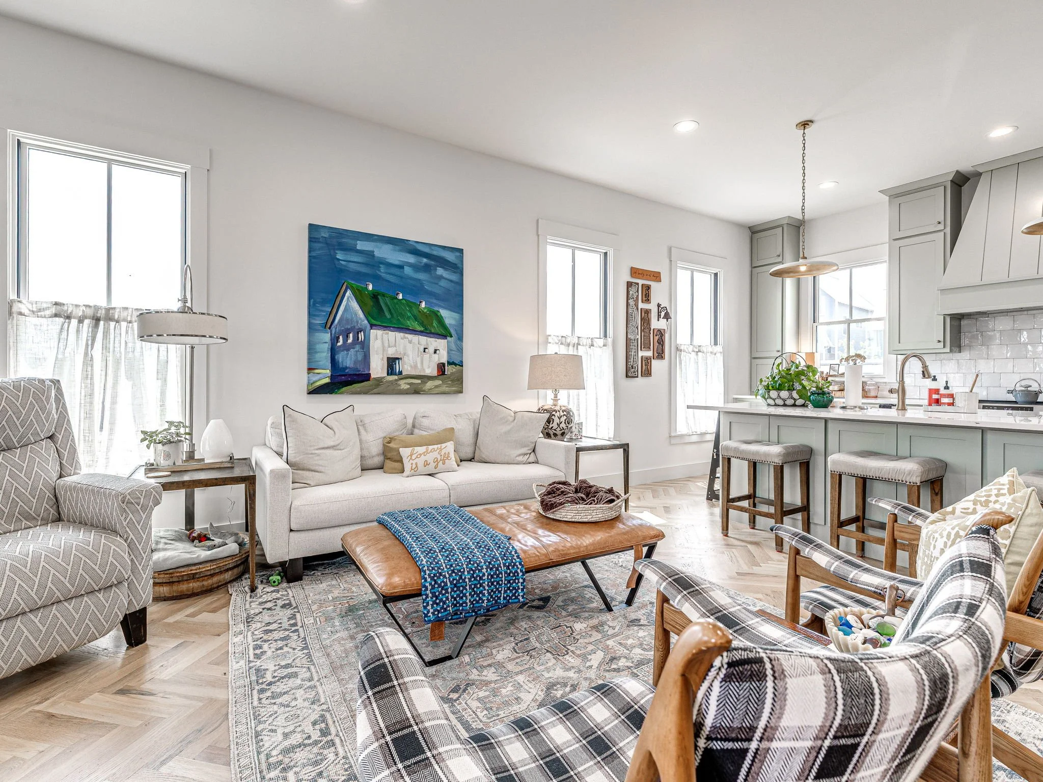 8-web-or-mls-36 Hill Street - INTERIORS-8.jpg