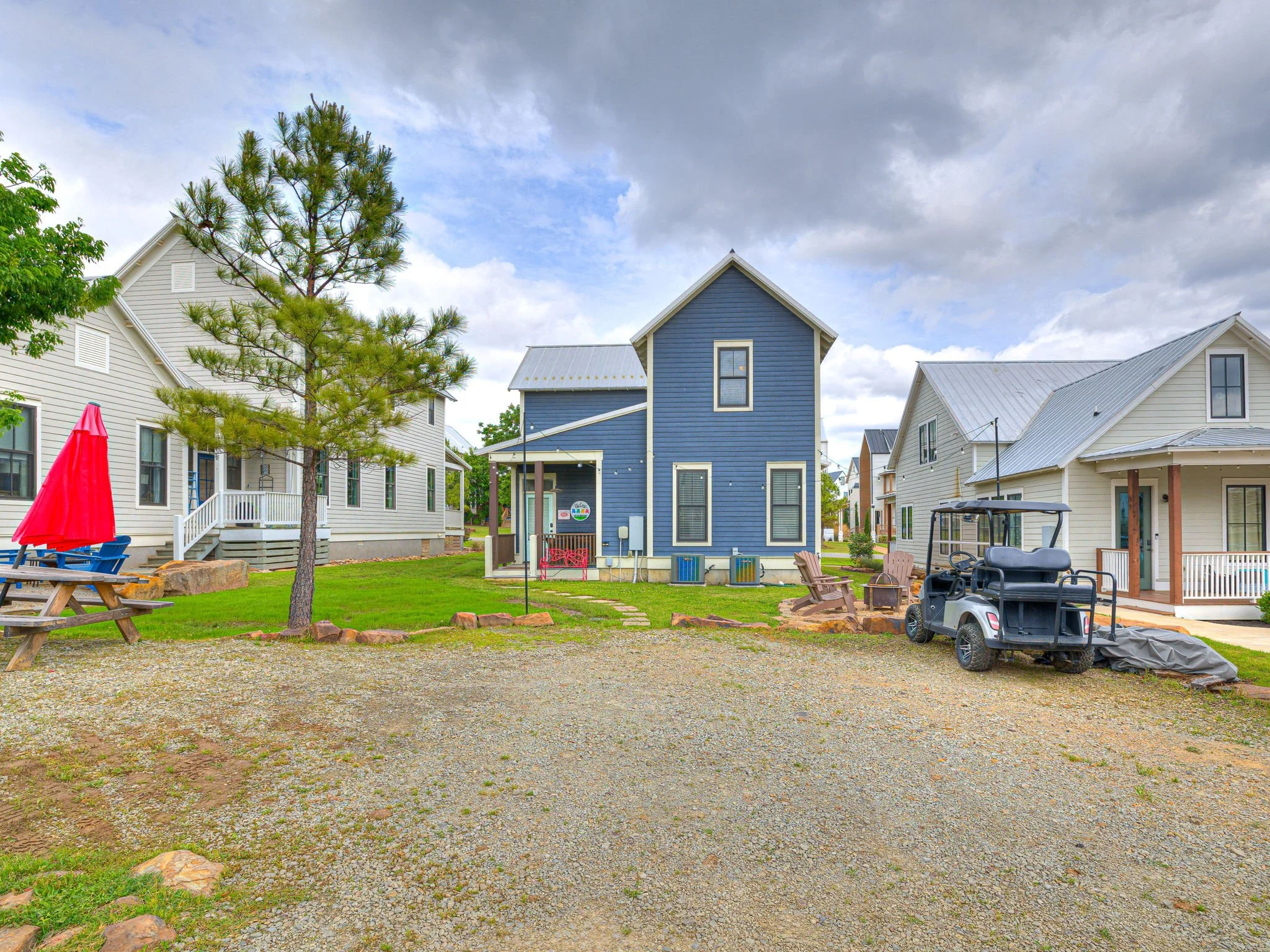 22-web-or-mls-76 Lower Green Way-22.jpg