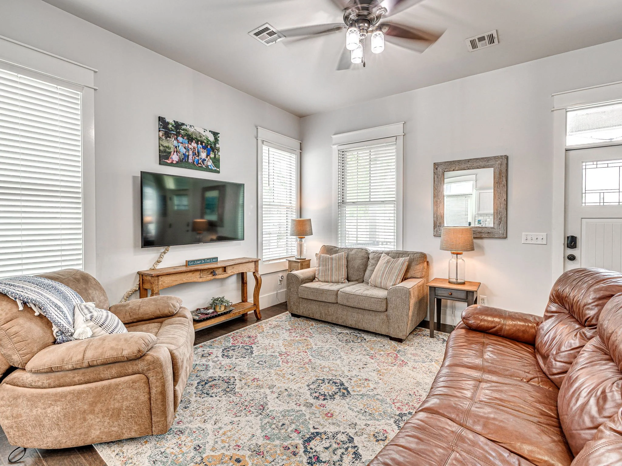 24-web-or-mls-76 Lower Green Way-24.jpg