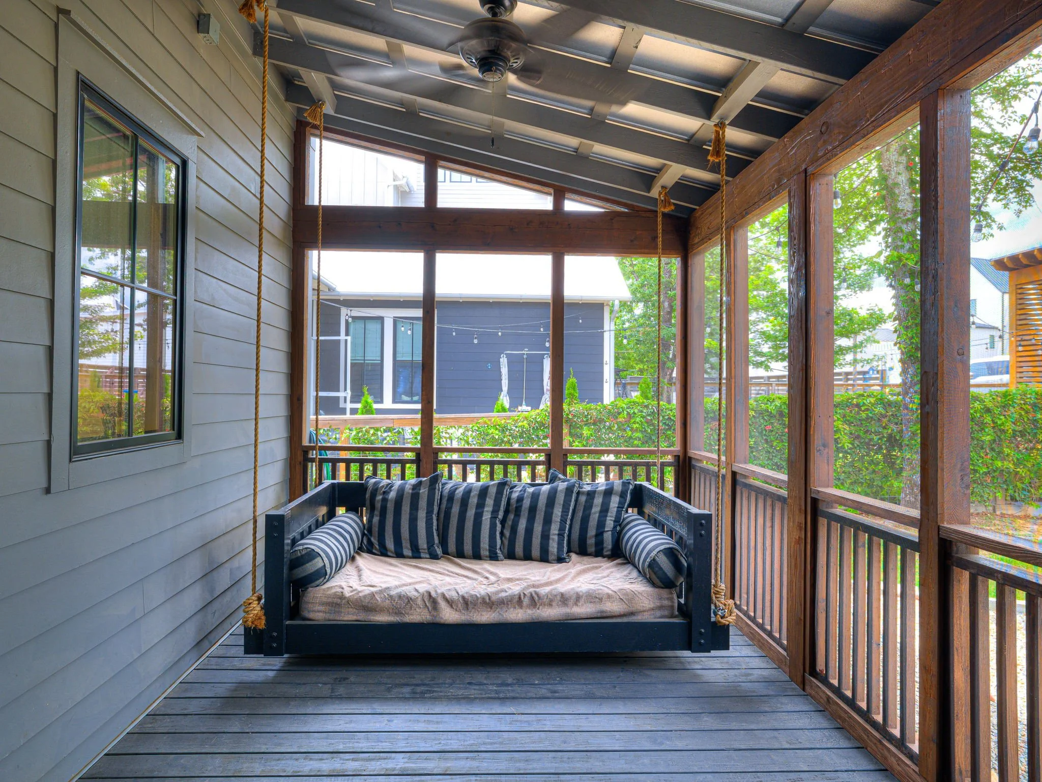 19-web-or-mls-57 Lower Greenway-19.jpg