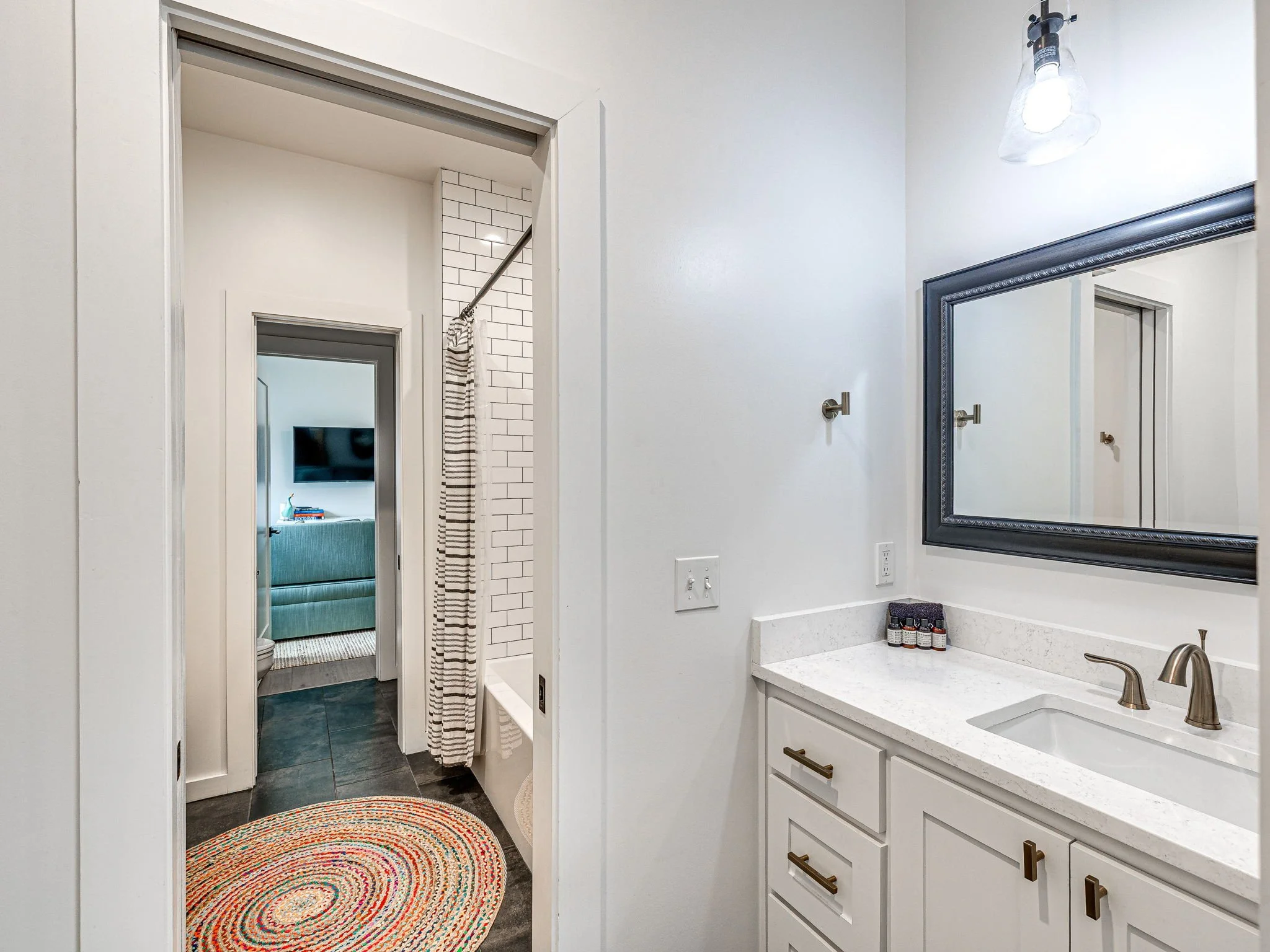 49-web-or-mls-57 Lower Greenway-49.jpg