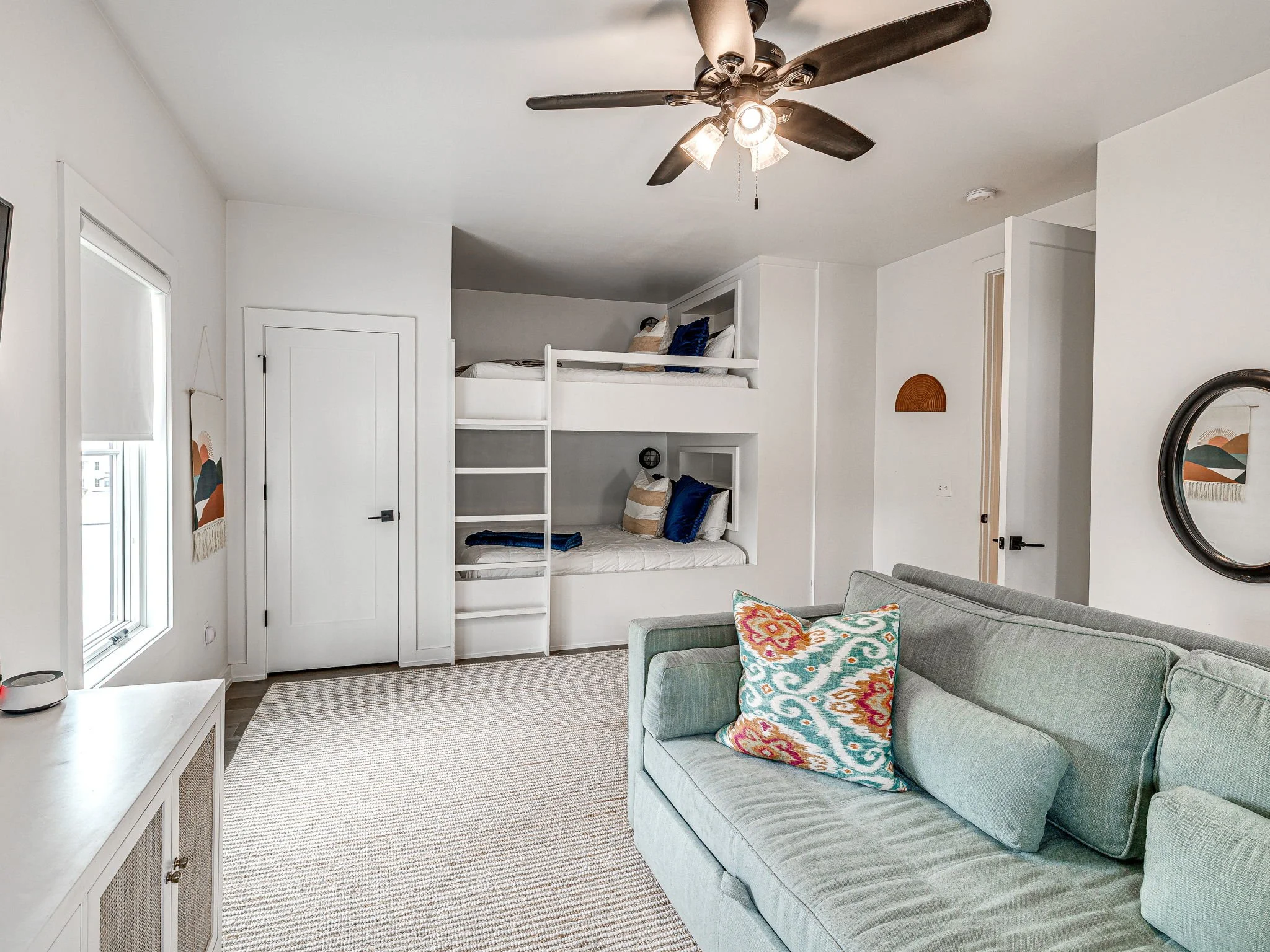 55-web-or-mls-57 Lower Greenway-55.jpg