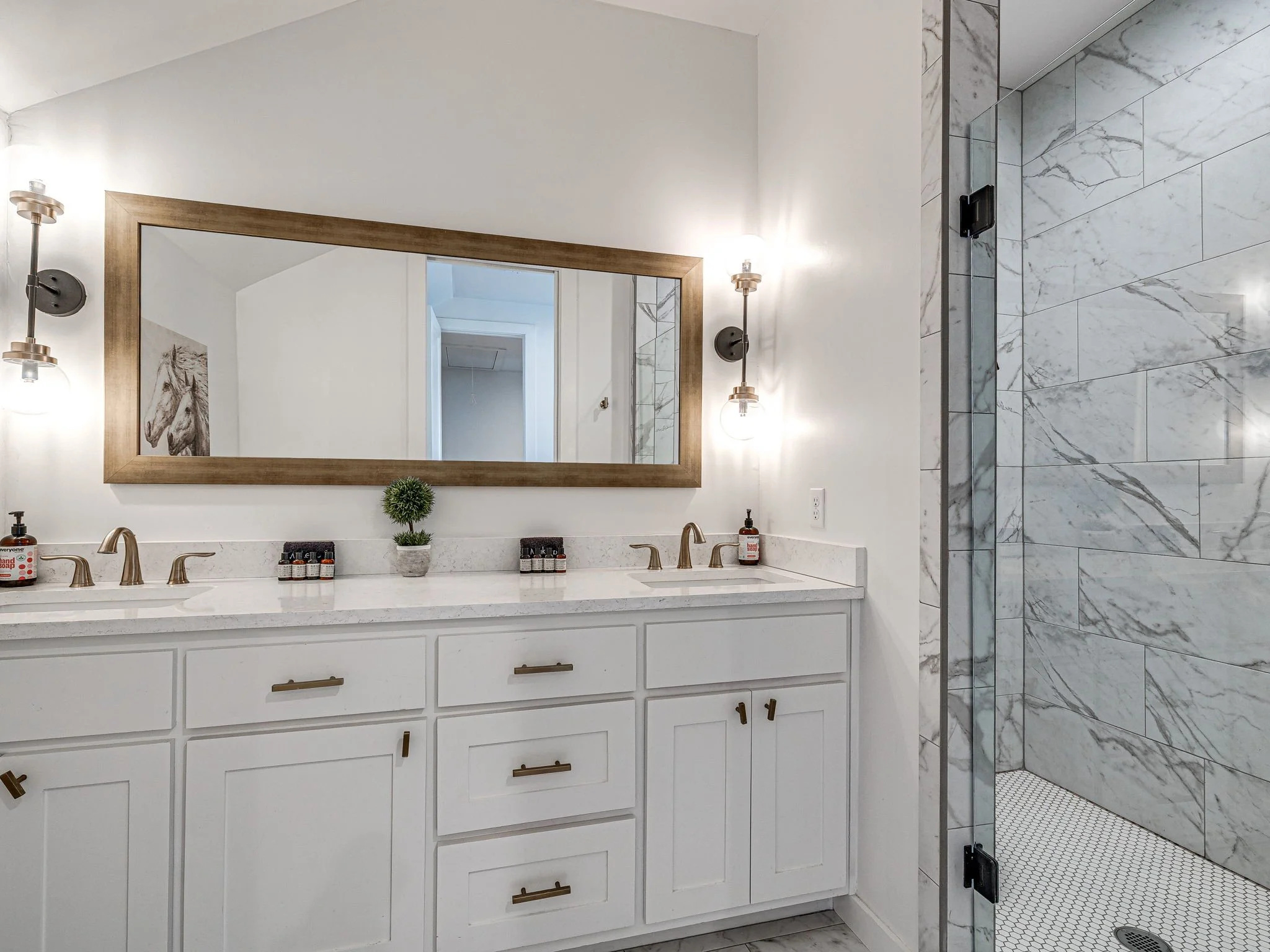 59-web-or-mls-57 Lower Greenway-59.jpg