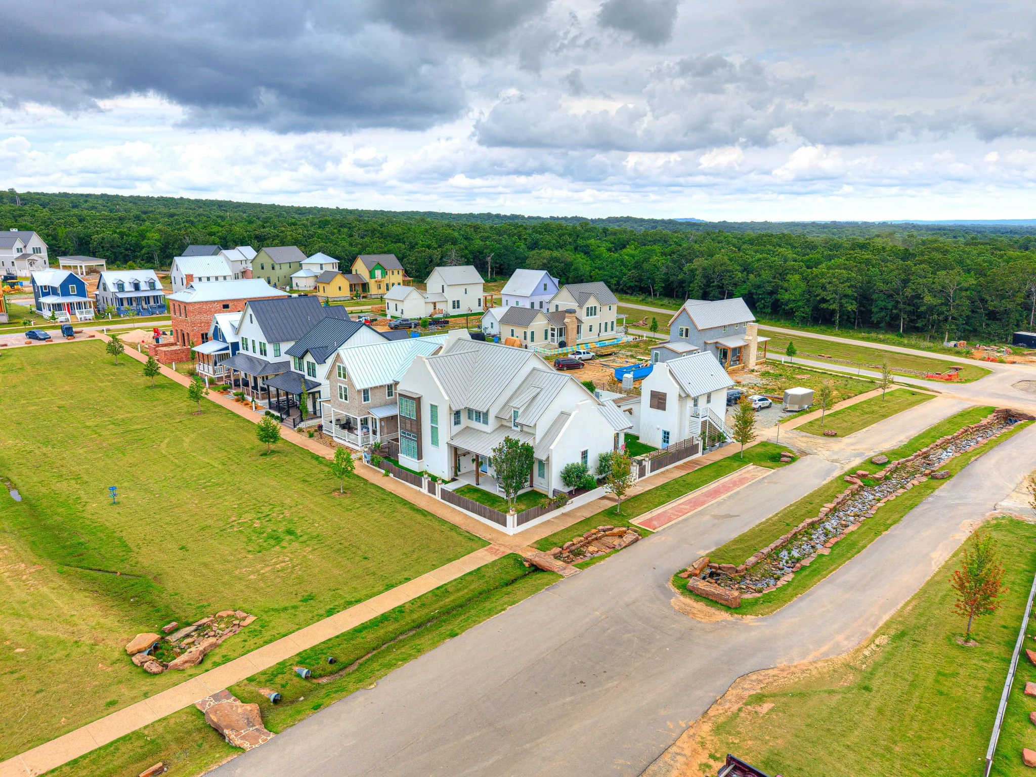 1-web-or-mls-58 Center Lane - Exterior-1.jpg