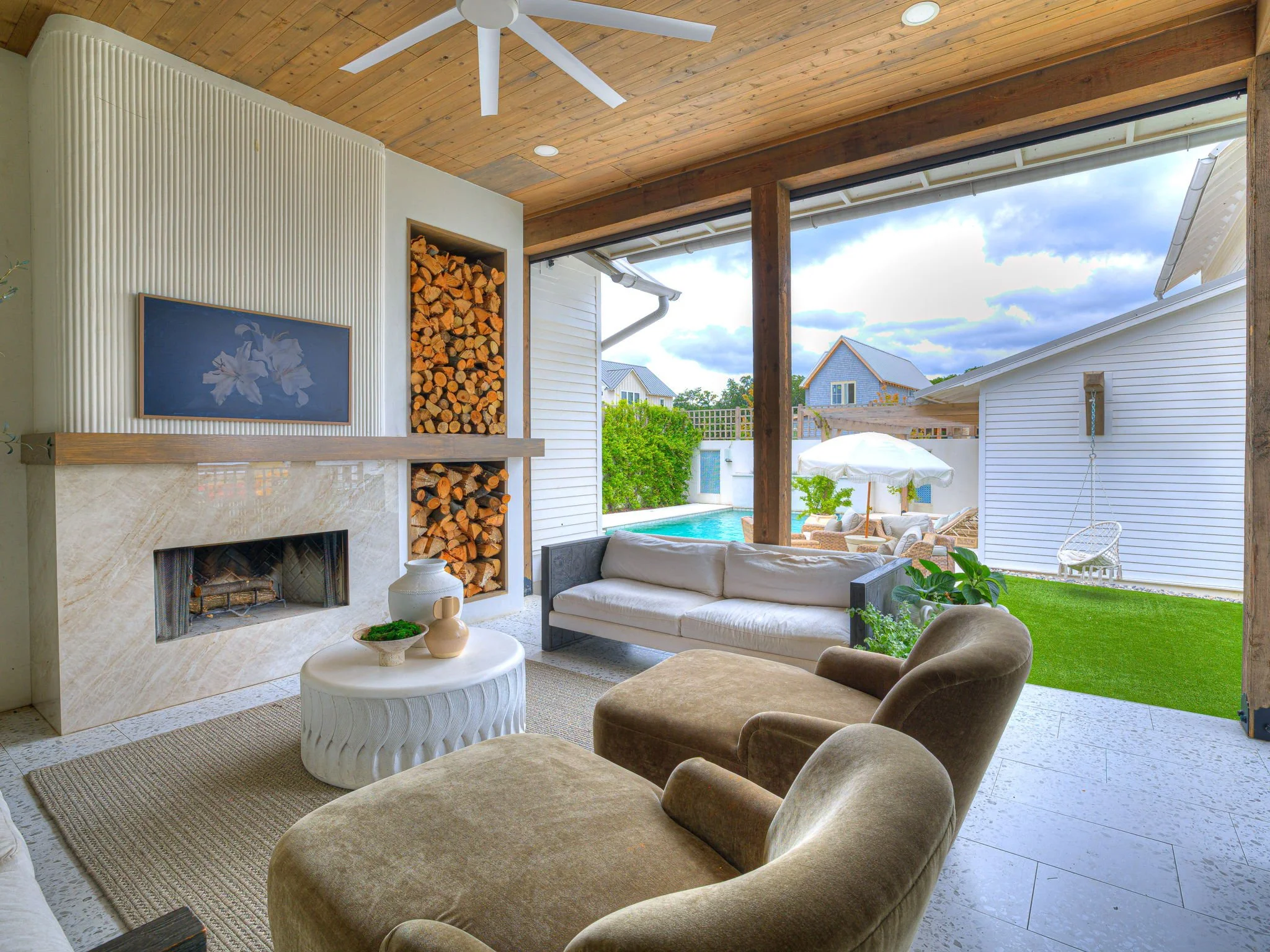 31-web-or-mls-58 Center Lane - Exterior-31.jpg