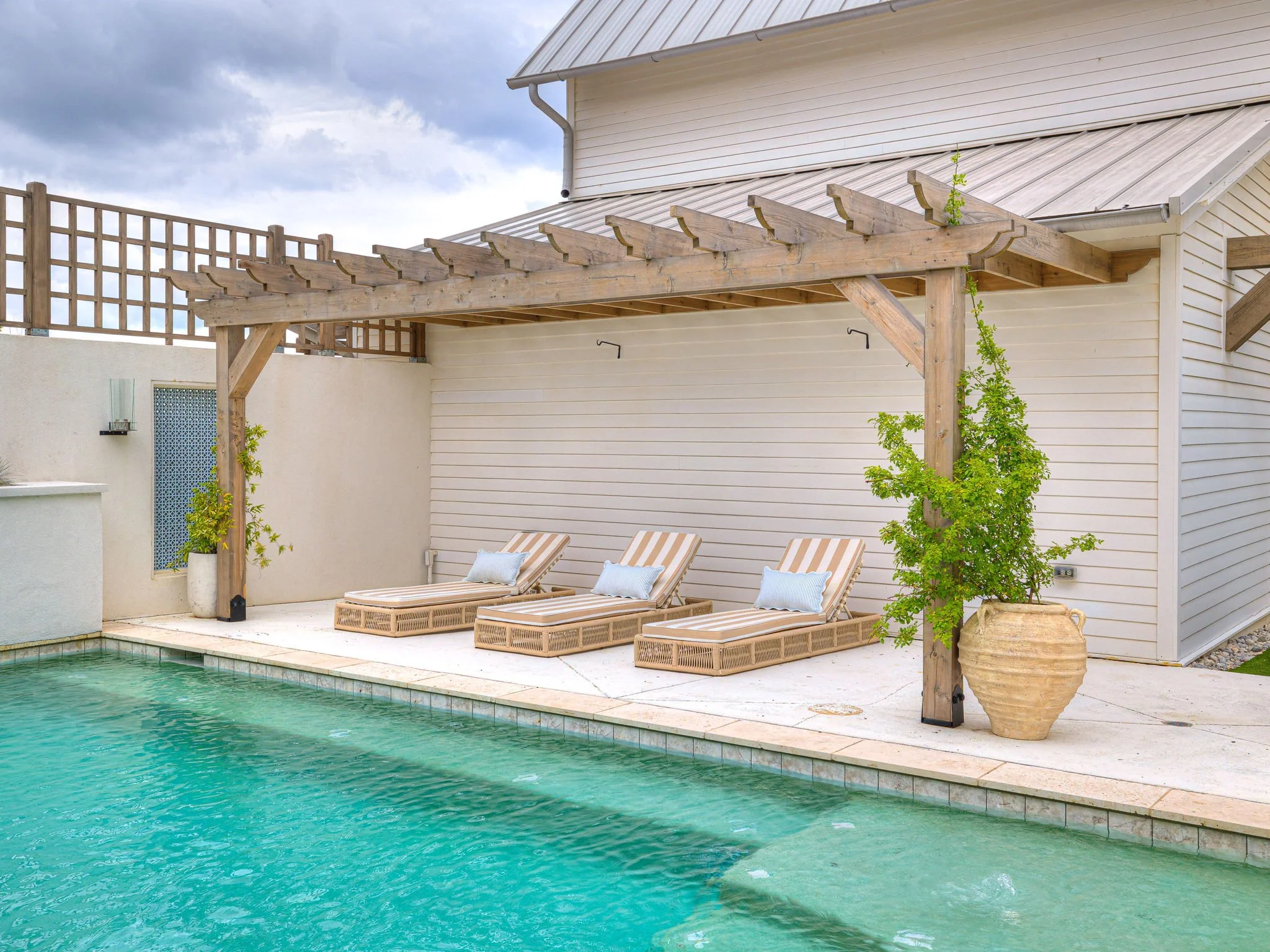 41-web-or-mls-58 Center Lane - Exterior-41.jpg
