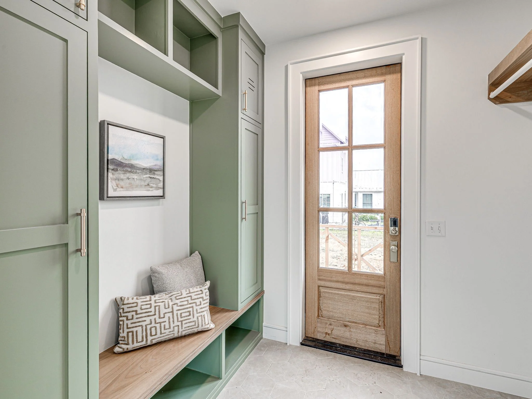 31-web-or-mls-62 Hill-31.jpg
