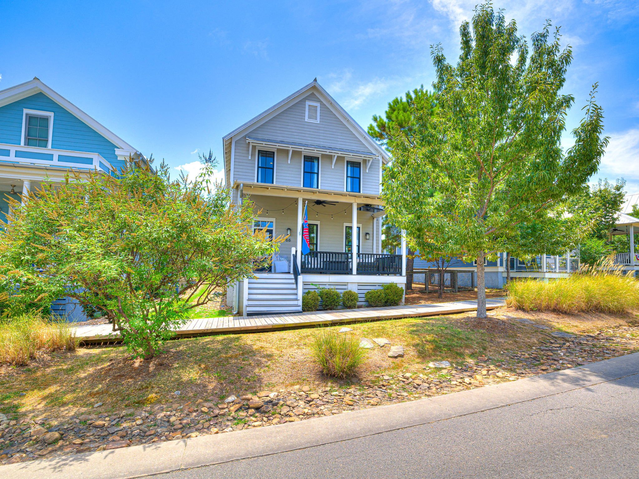 10-web-or-mls-66 Boardwalk-10.jpg