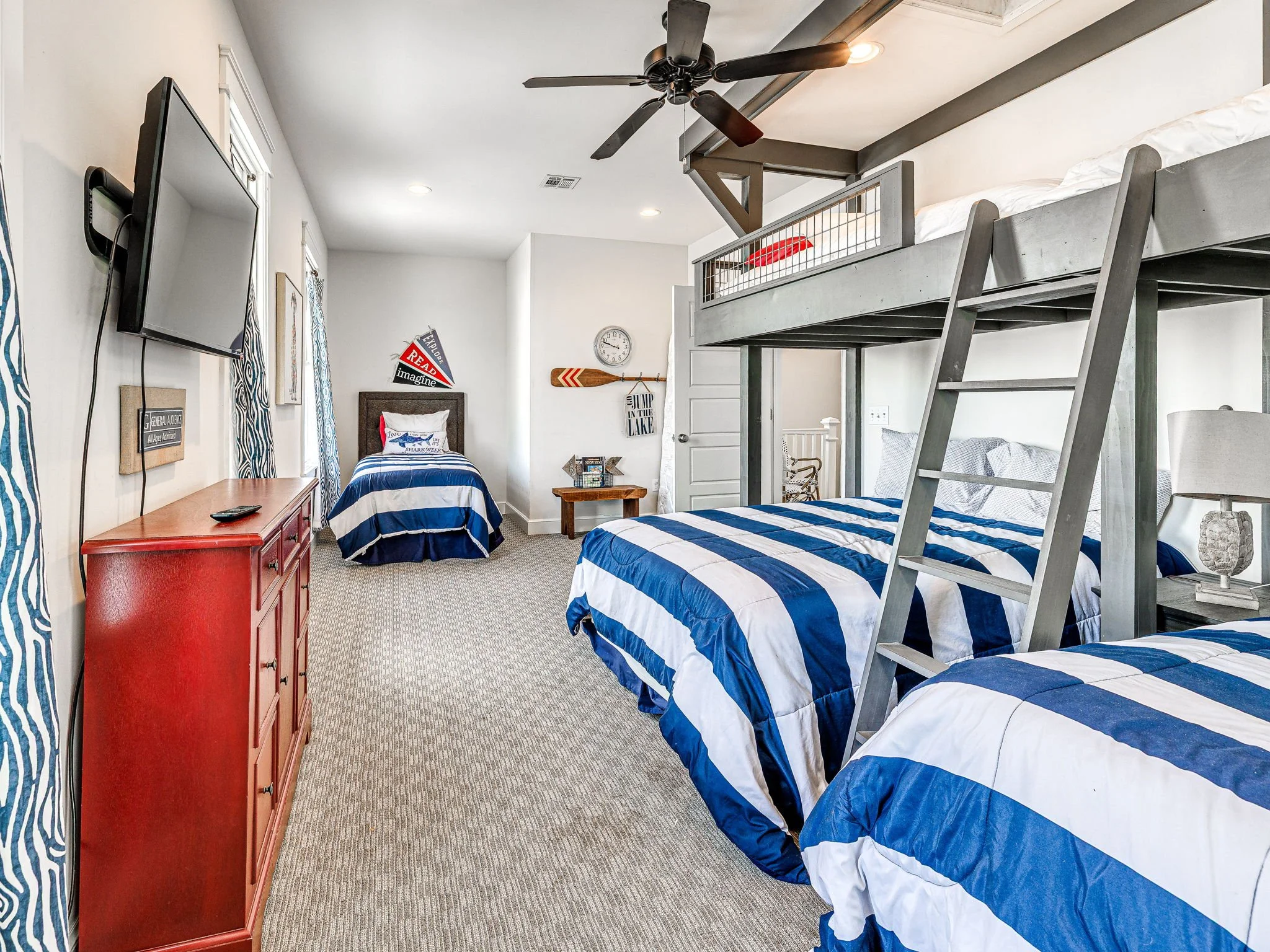 49-web-or-mls-66 Boardwalk-49.jpg