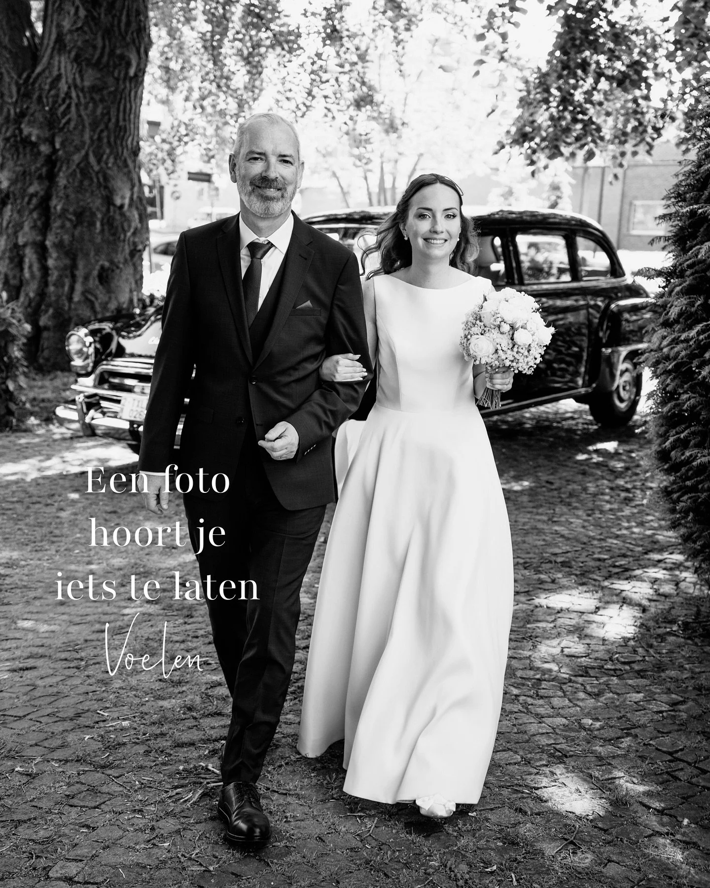 Yasmine &amp; Niels 💍

Afgelopen weekend stonden deze twee lieve mensen stil bij wat hun liefde voor elkaar eigenlijk echt betekent, op een dag die niet alleen gevuld was met emoties, maar ook met de heerlijke warmte van de zon. Alsof die zon even p