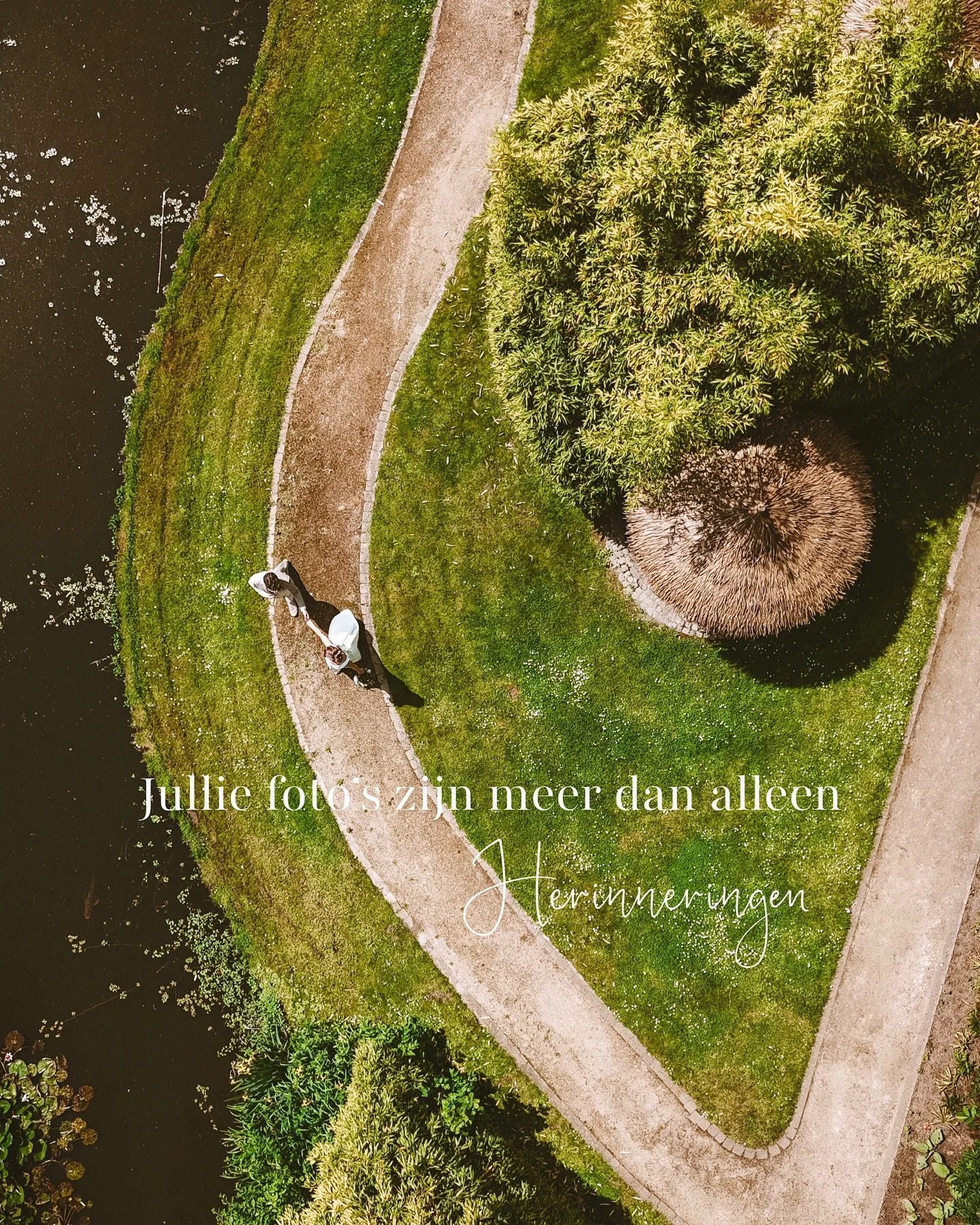 Tom &amp; Babette 💍

Een zonovergoten huwelijksdag &amp; herinneringen voor het leven! Ze kozen voor elkaar &amp; straalden van begin tot einde. Ze bleven zichzelf en genoten van iedere seconde! 

@park.ven verzorgde alles weer tot in de puntjes en 