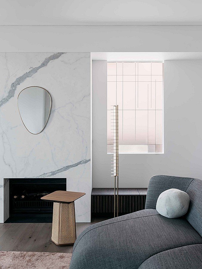 Copy-of-Distance-Floor-Lamp-Nina-Maya-3-large.jpg