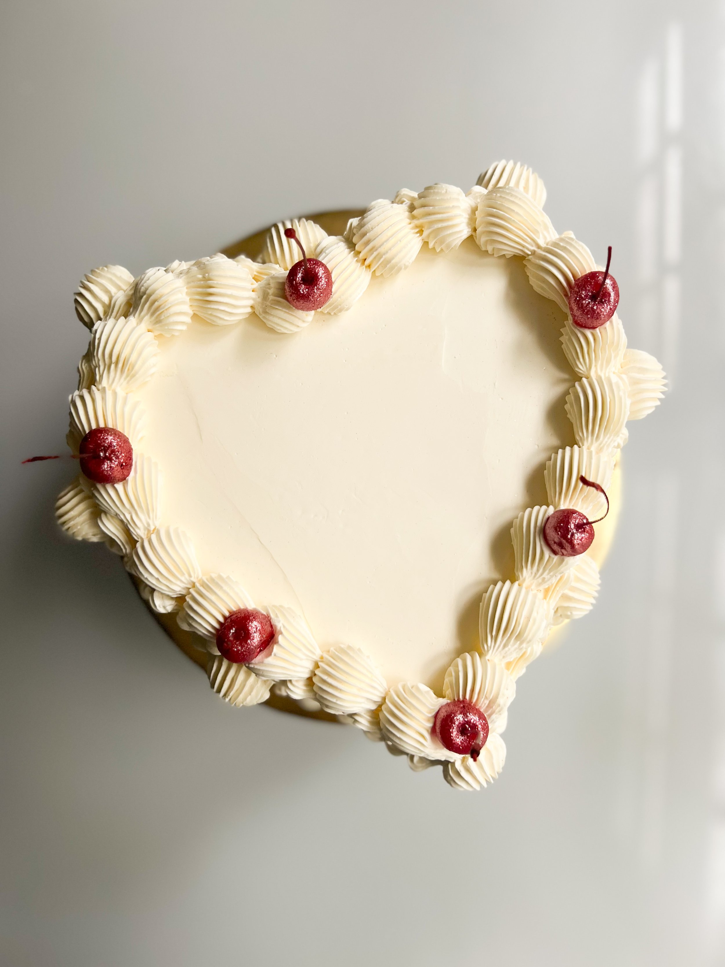 Mini Vintage Chocolate Cherry Heart Cake