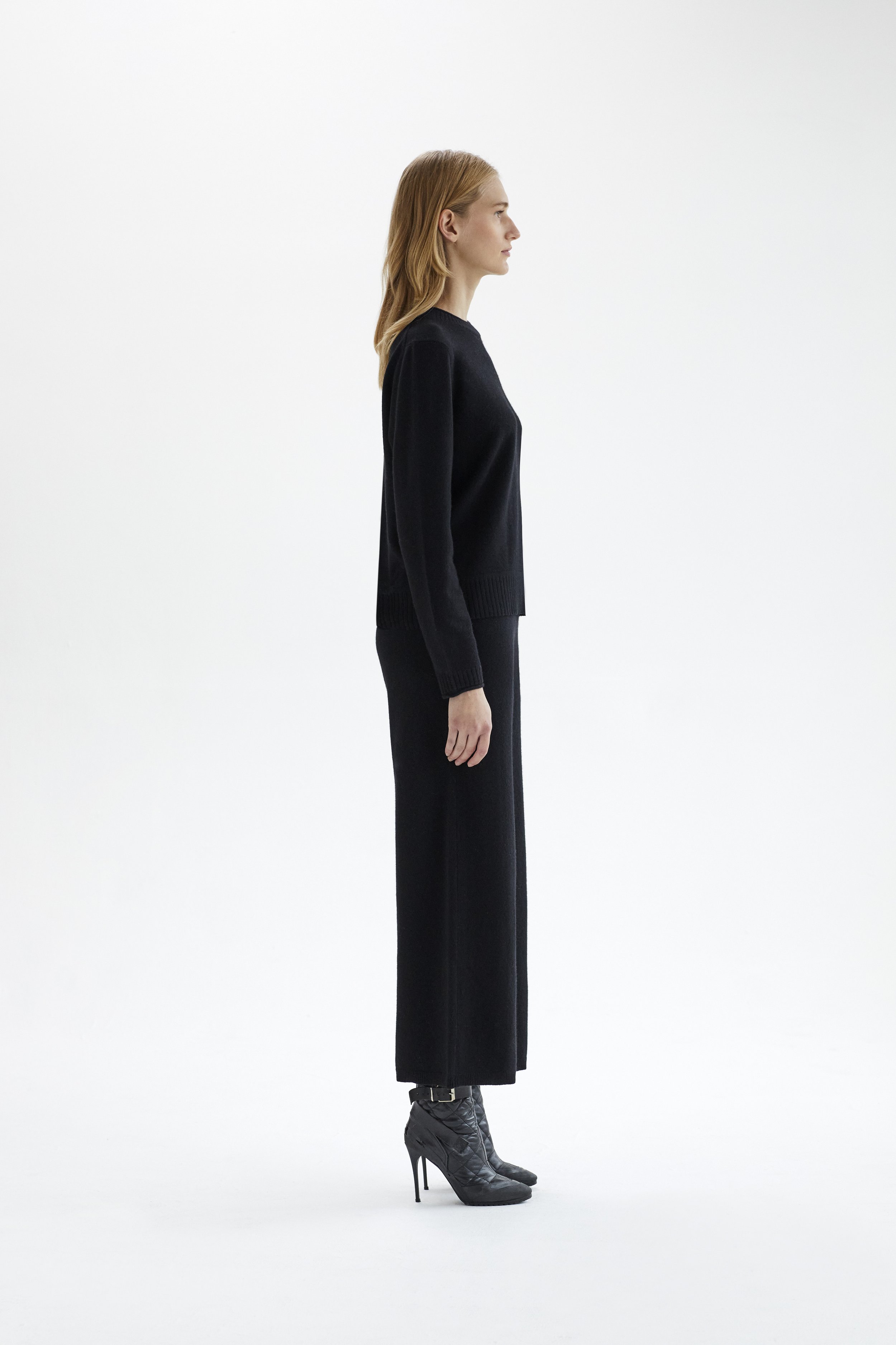 2022_ANNIS_FALL 22_ECOMM_LOOK-08_153.jpg
