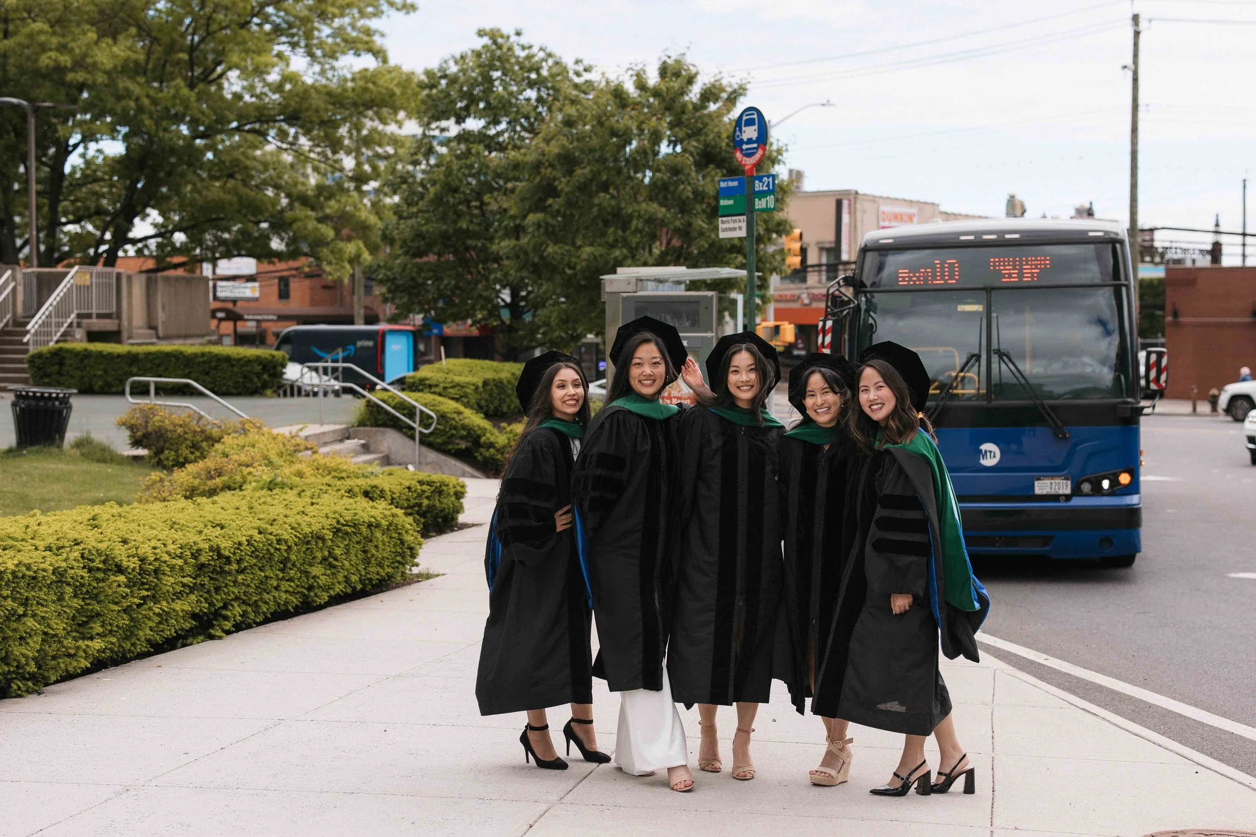 Minh Vo Group Grad Photos_101.jpg