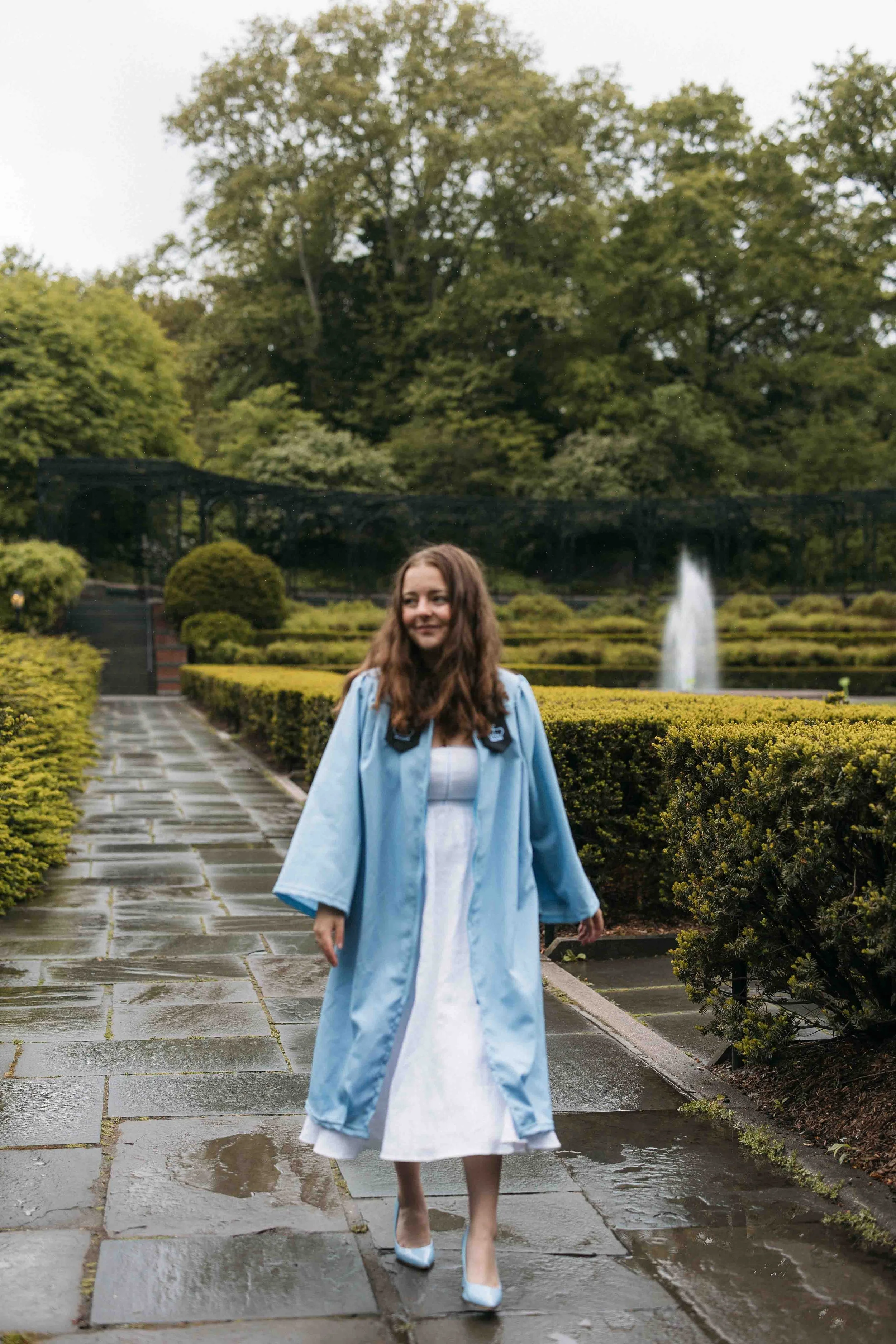 Evelyn VanNess Grad Photos_9.jpg