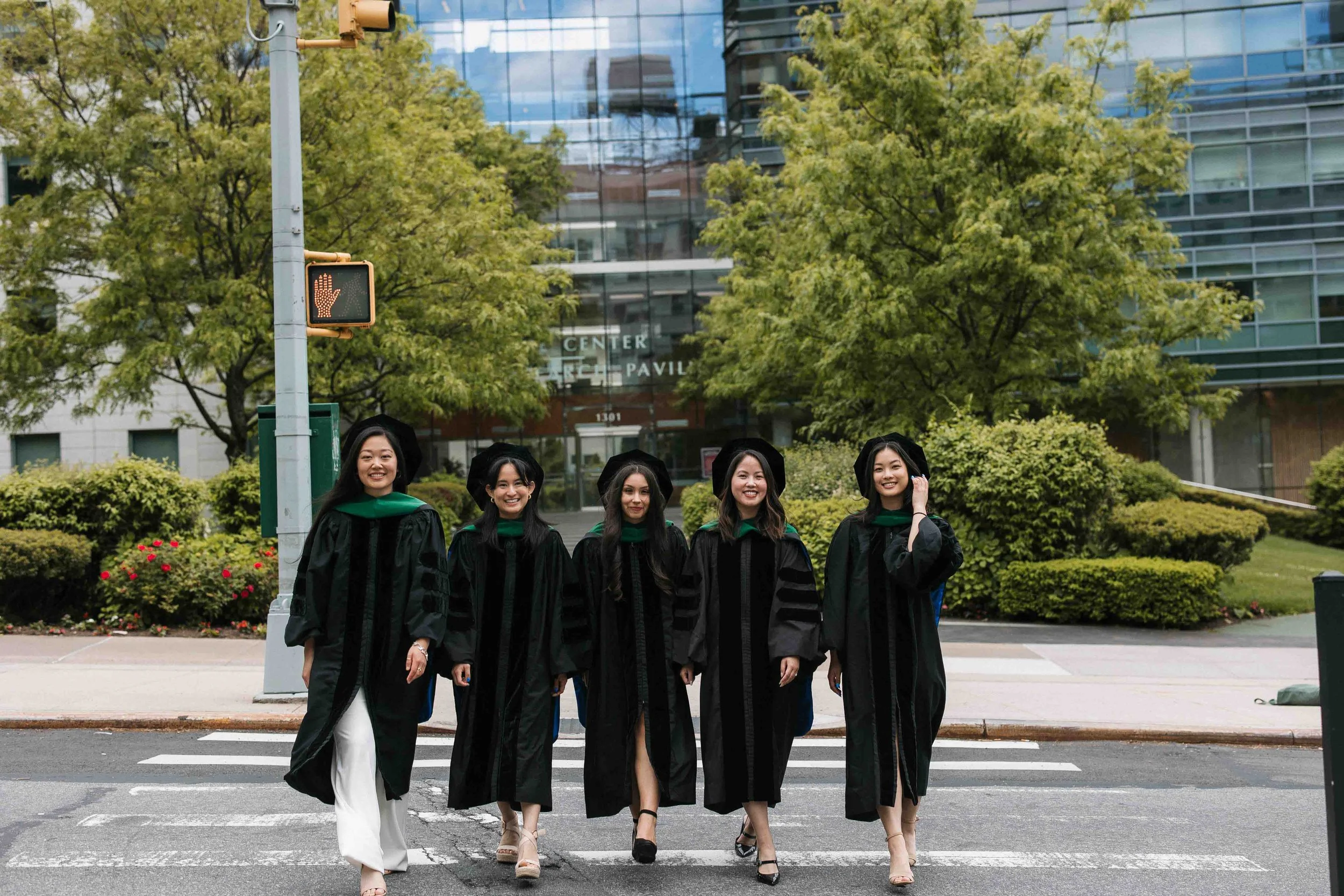 Minh Vo Group Grad Photos_157.jpg