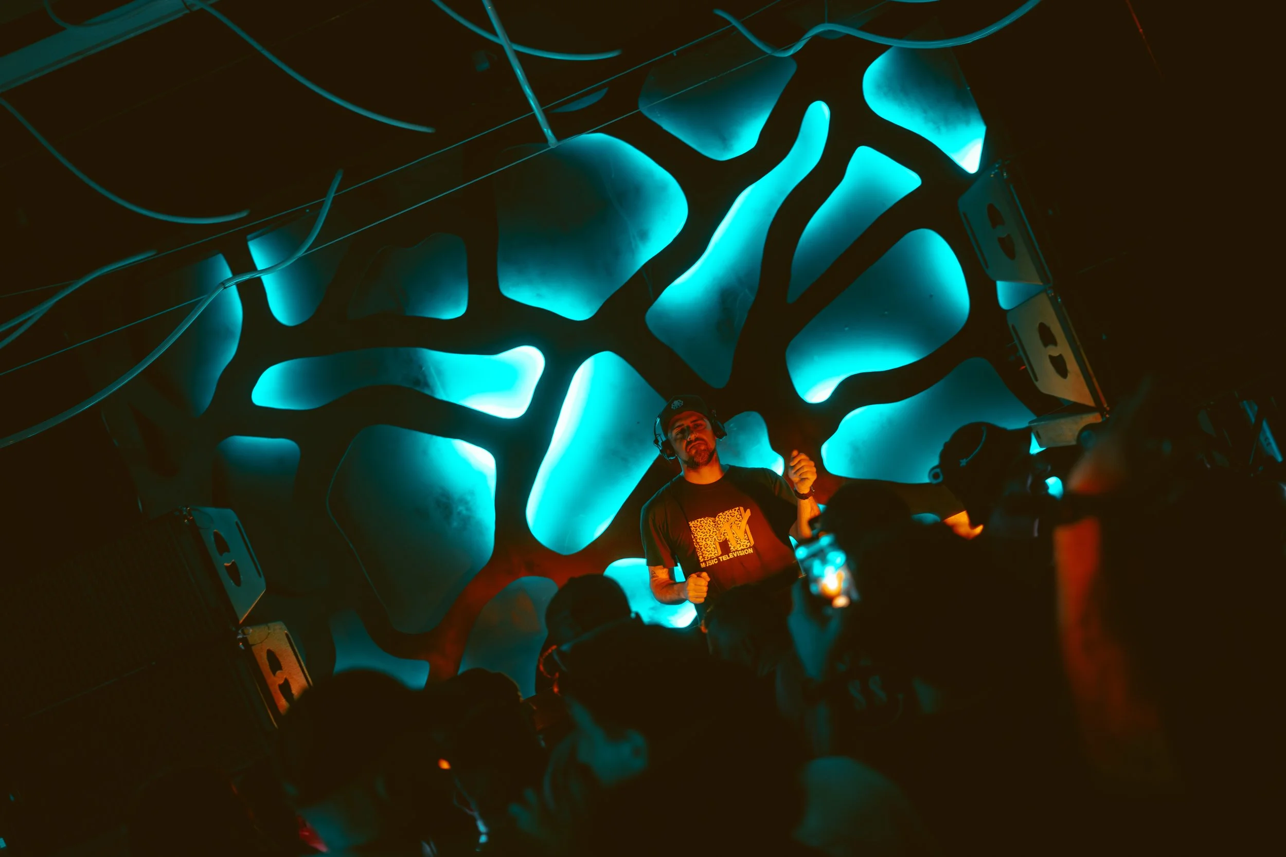 dj-unstatic-pulse-absolem-marseille.jpg