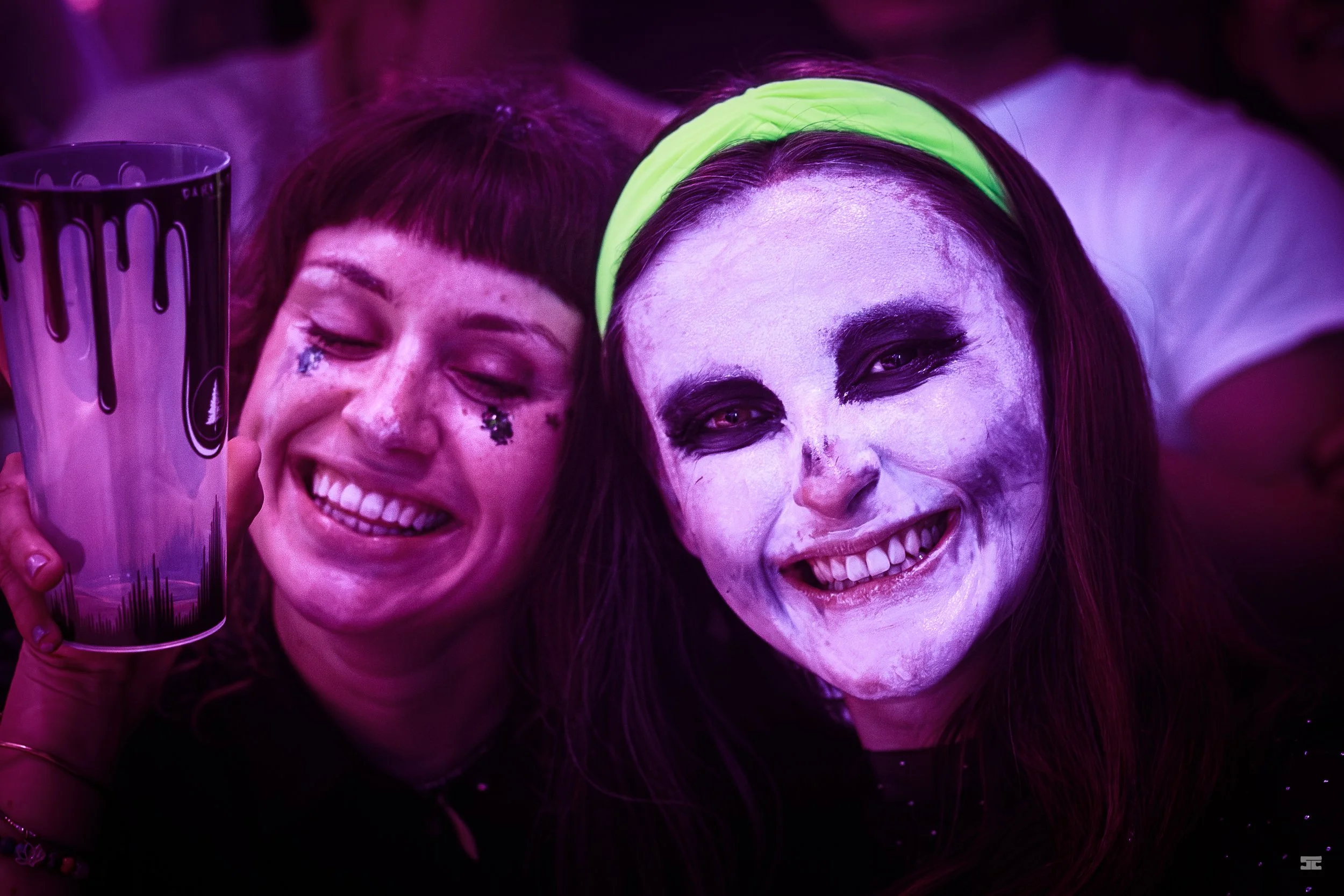 Darkside events_soirée_Hautes-alpes_Hollow.jpg