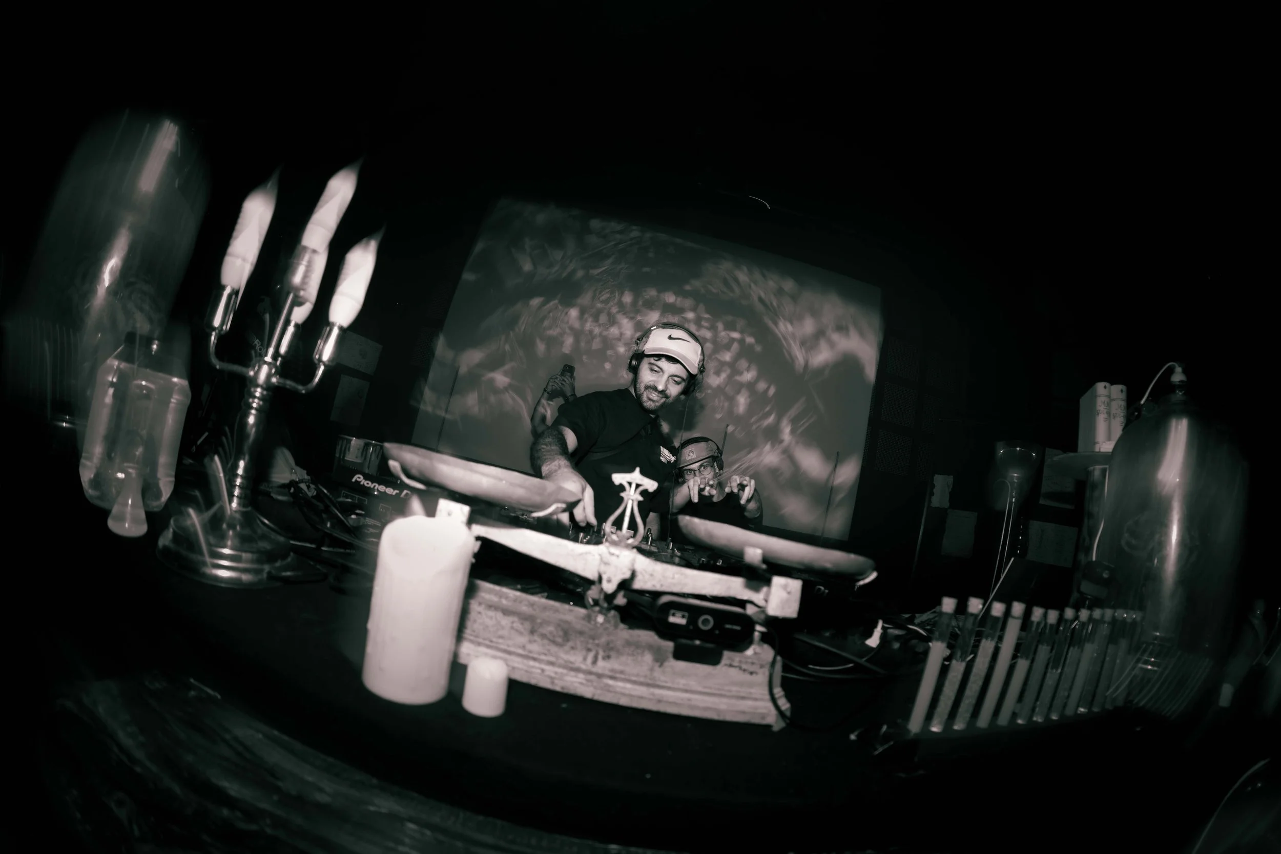 Darkside events_soirée_Hautes-alpes_Hollow.jpg