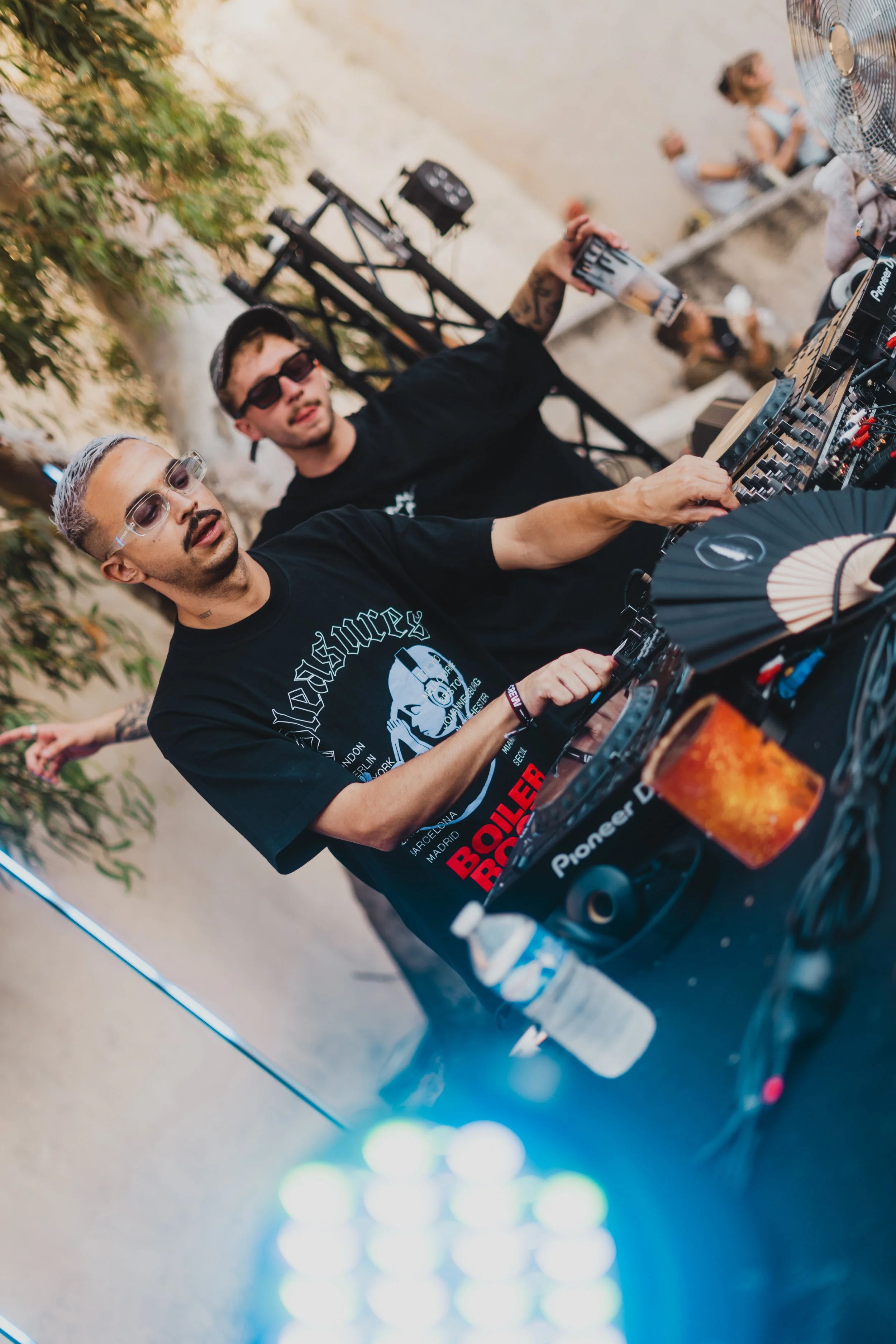 dj-peaksou-manil-citadelle-marseille.jpg