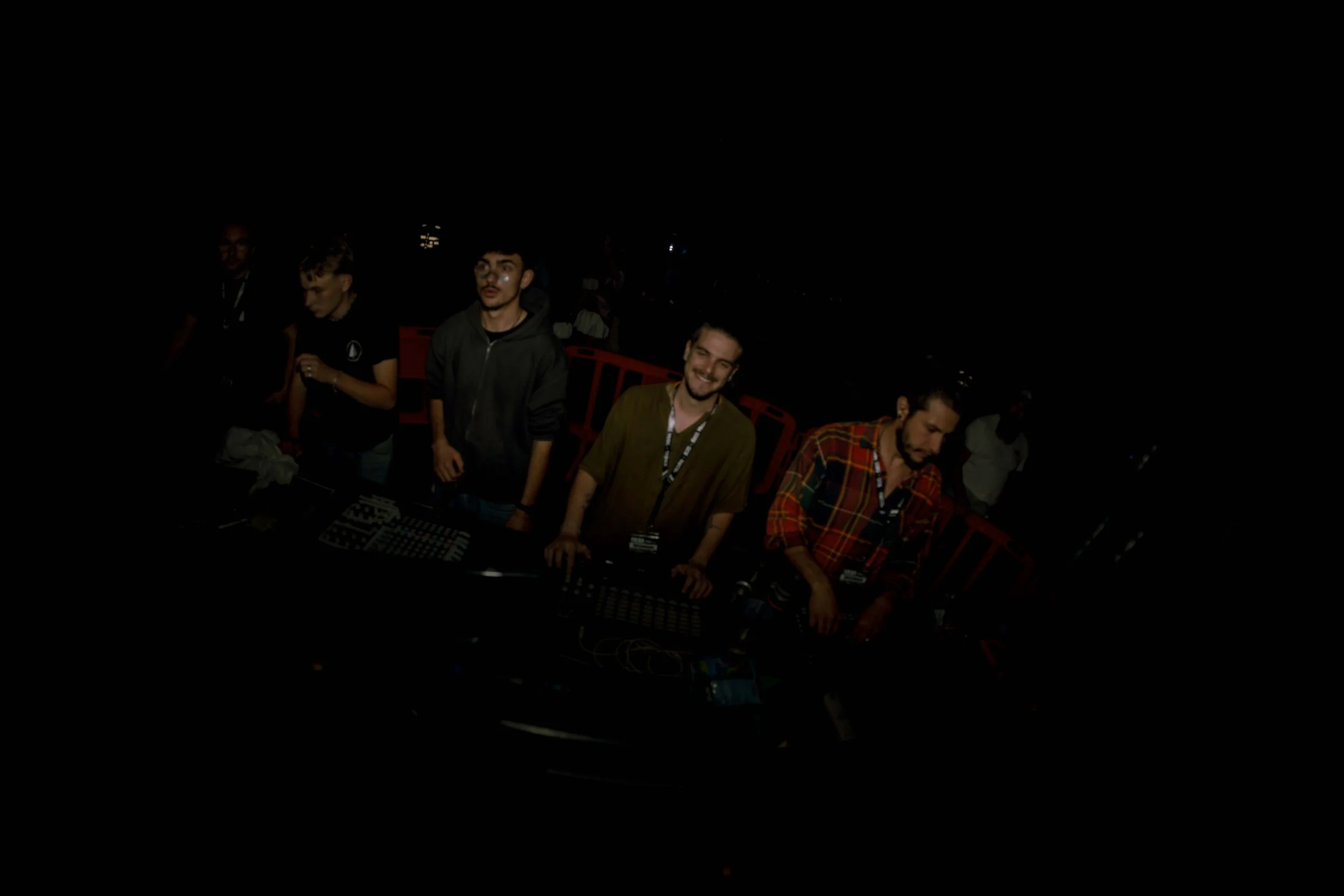 Darkside events_soirée_Hautes-alpes_Hollow.jpg