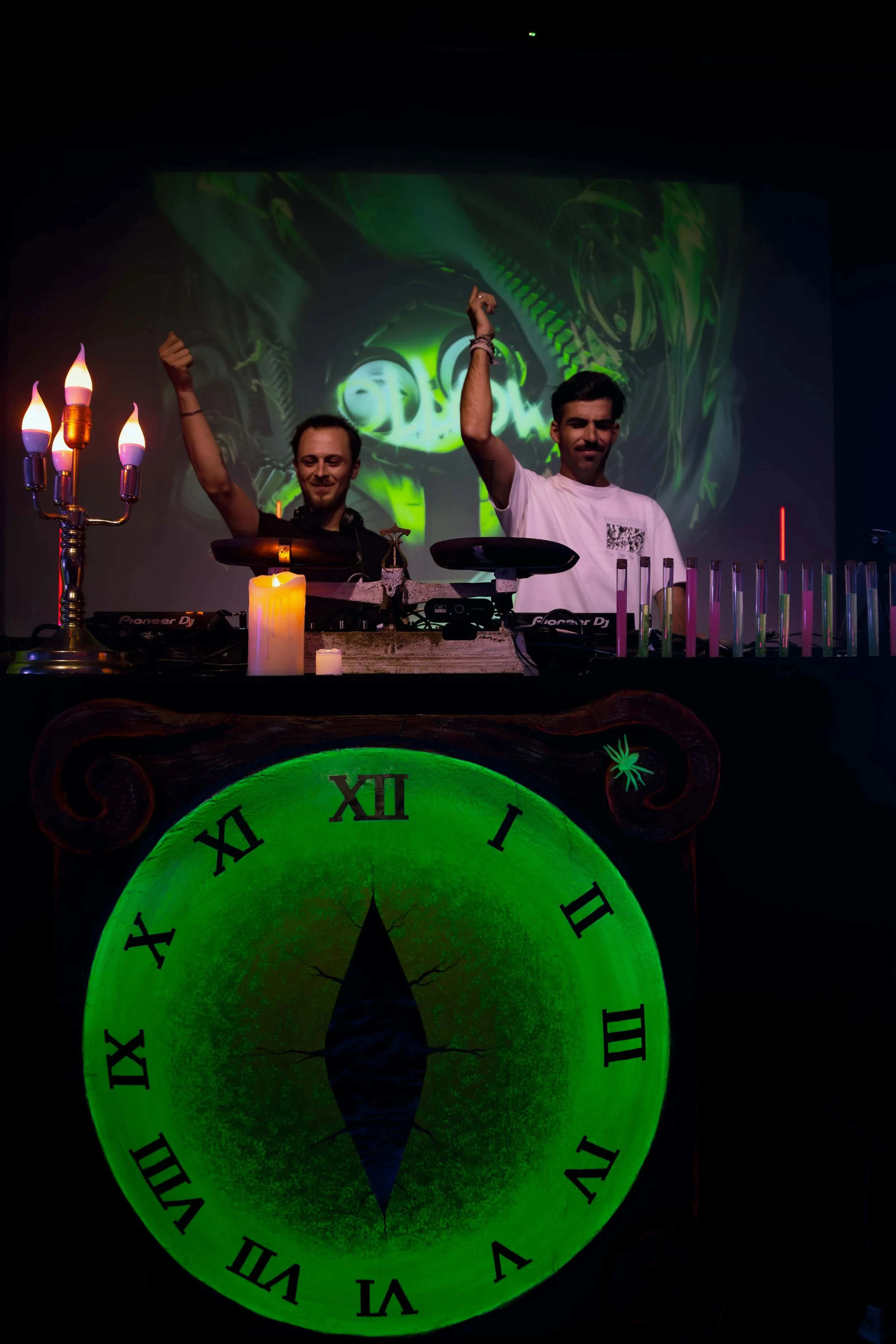 Dj_Darkside events_soirée_Hautes-alpes_Hollow.jpg