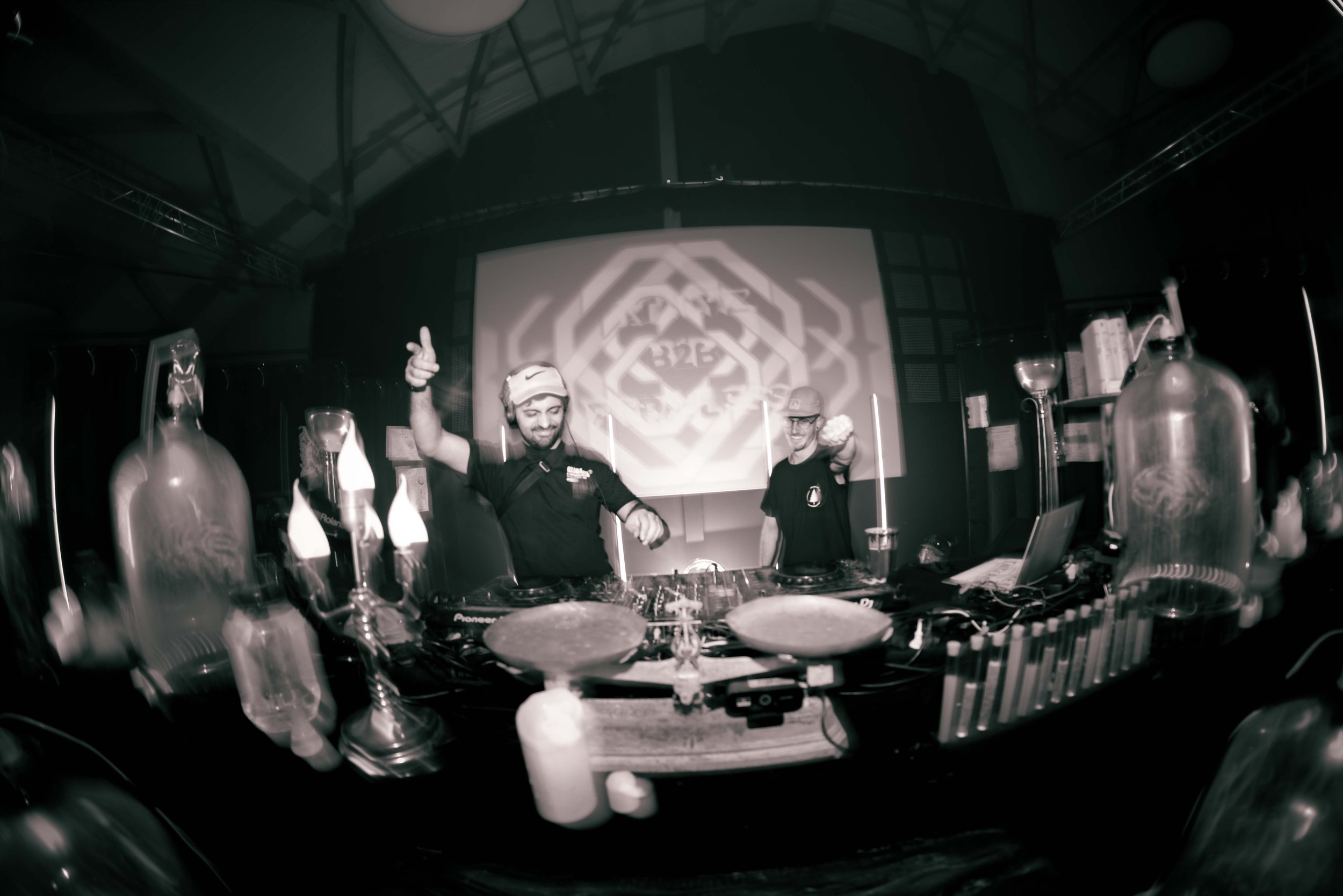 Darkside events_soirée_Hautes-alpes_Hollow.jpg