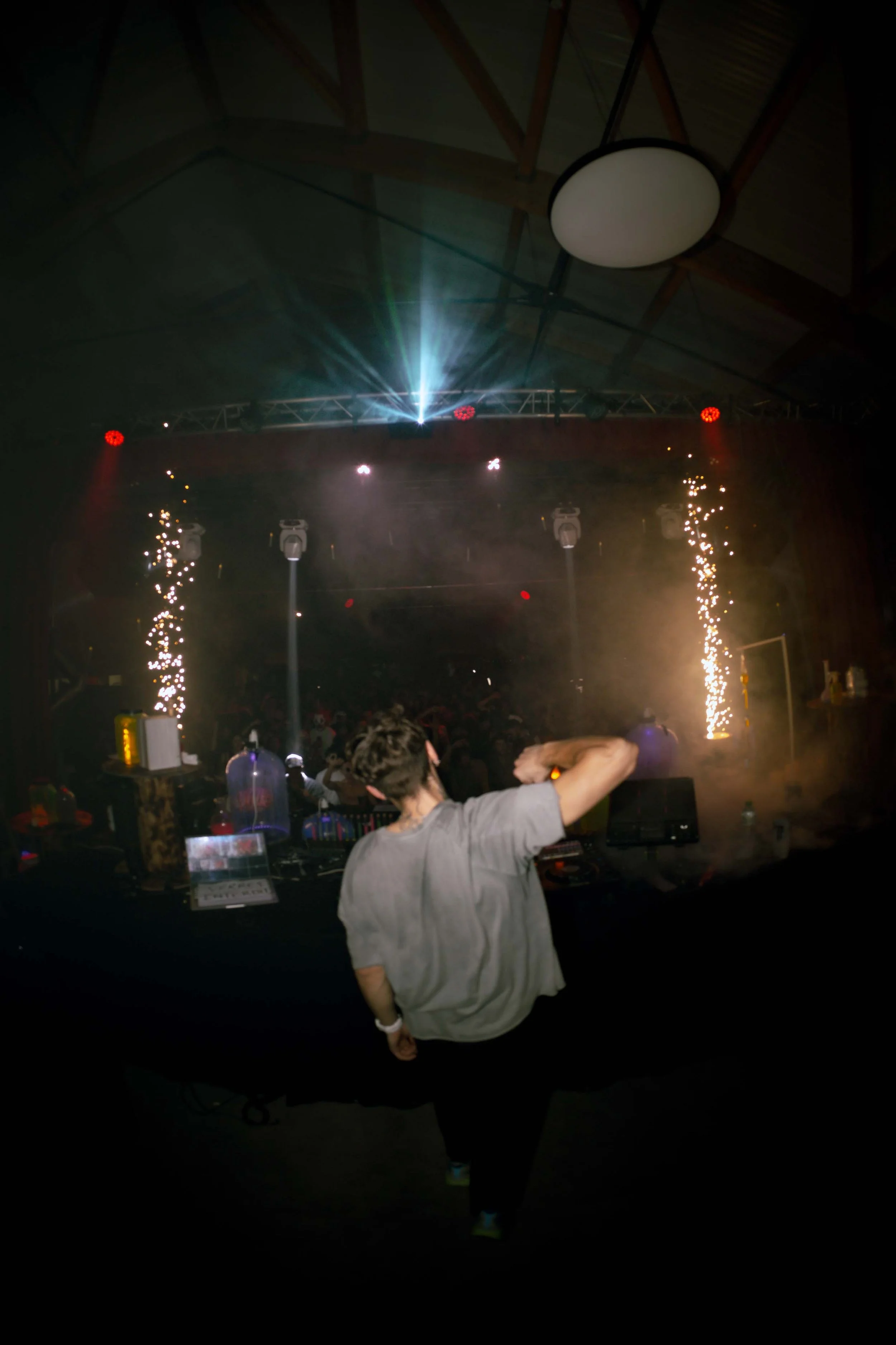 Darkside events_soirée_Hautes-alpes_Hollow.jpg