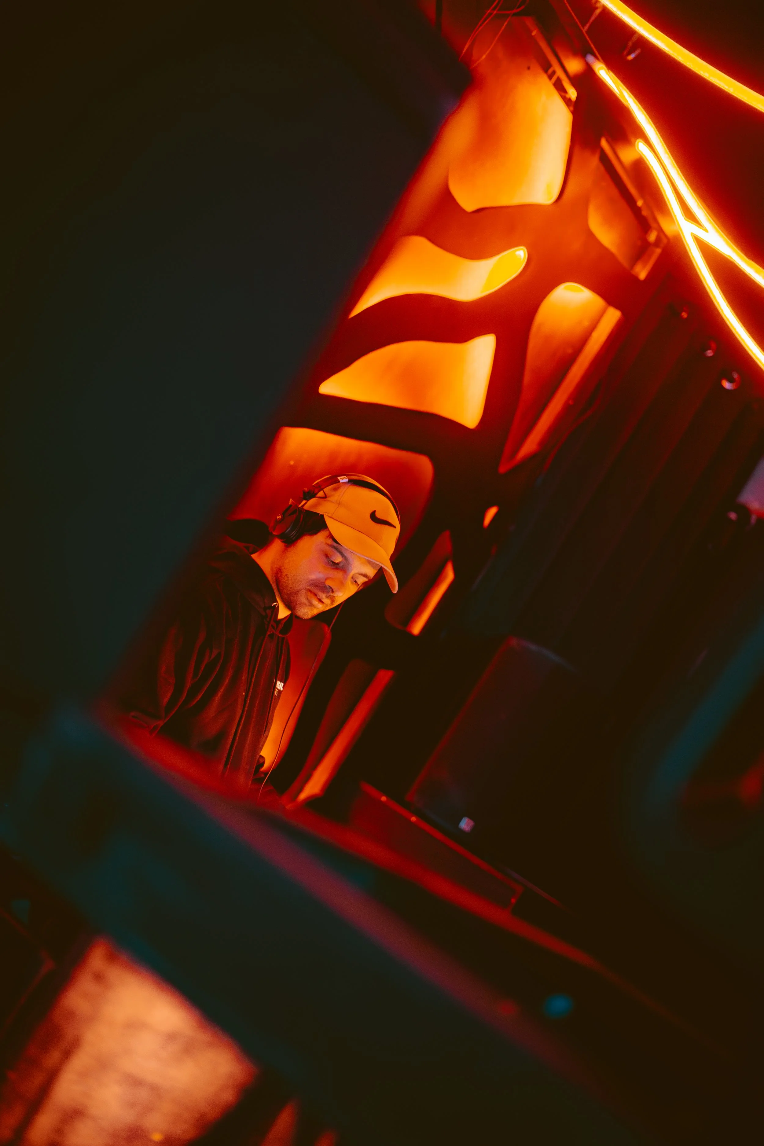 dj-formless-ktalyz-pulse-absolem-marseille.jpg
