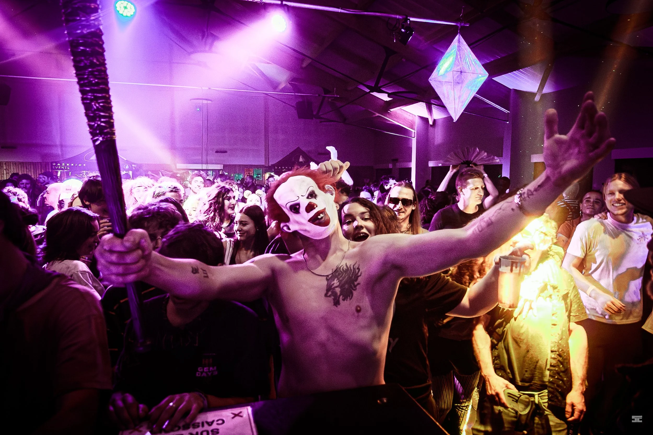 Darkside events_soirée_Hautes-alpes_Hollow.jpg