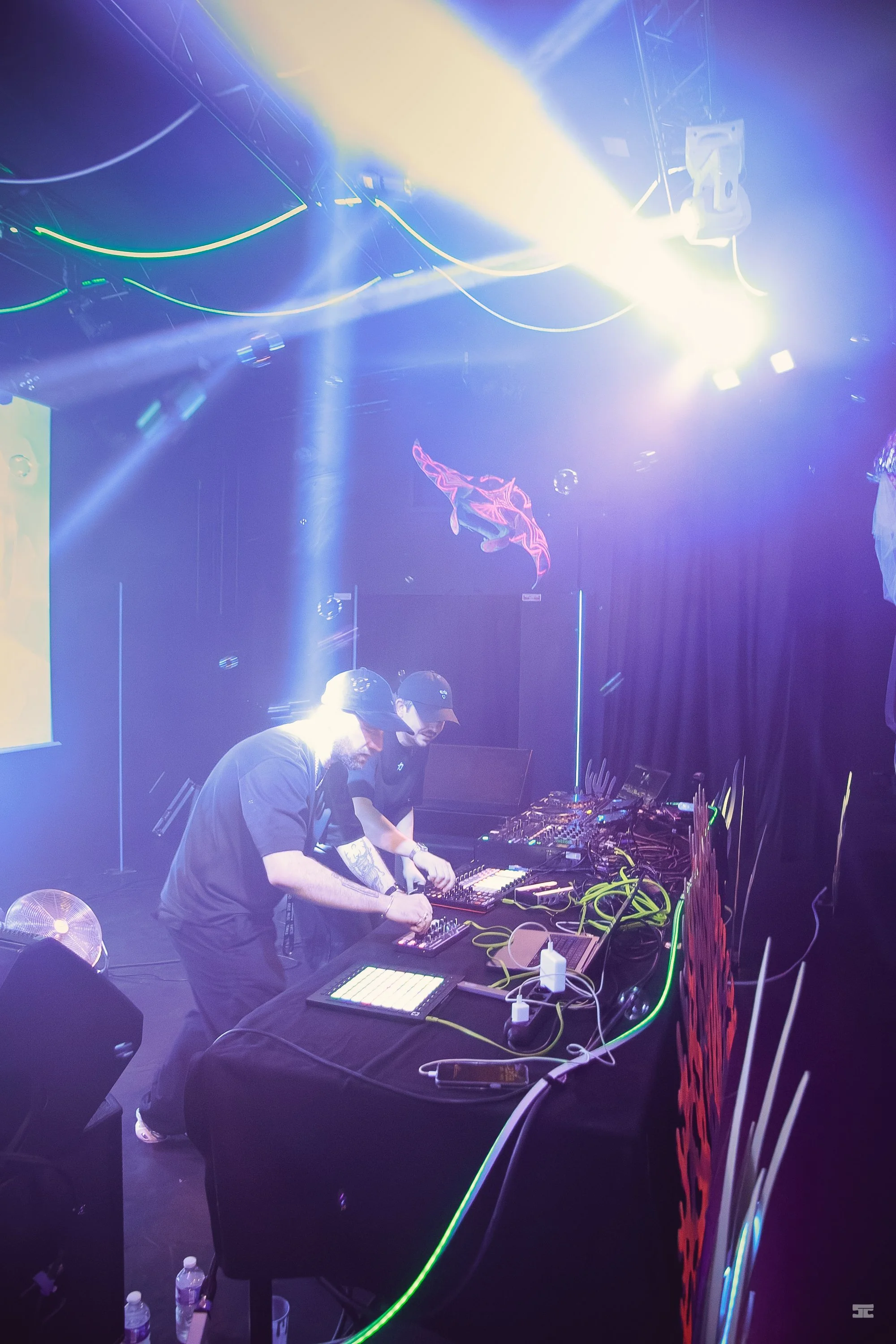dj-binary-squad-spirits-abyss-oracle-tempo-gap.jpg