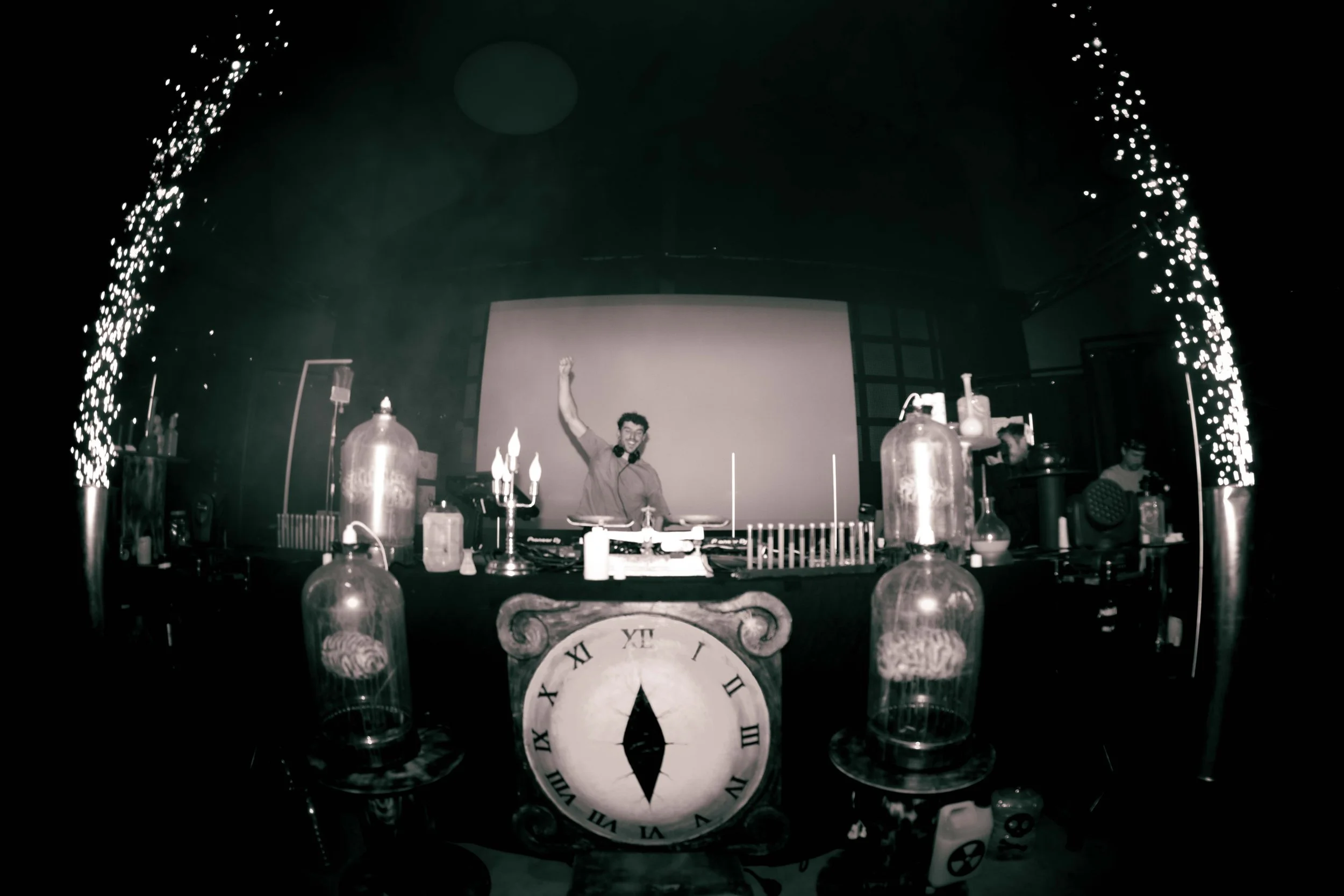 Dj_Darkside events_soirée_Hautes-alpes_Hollow.jpg